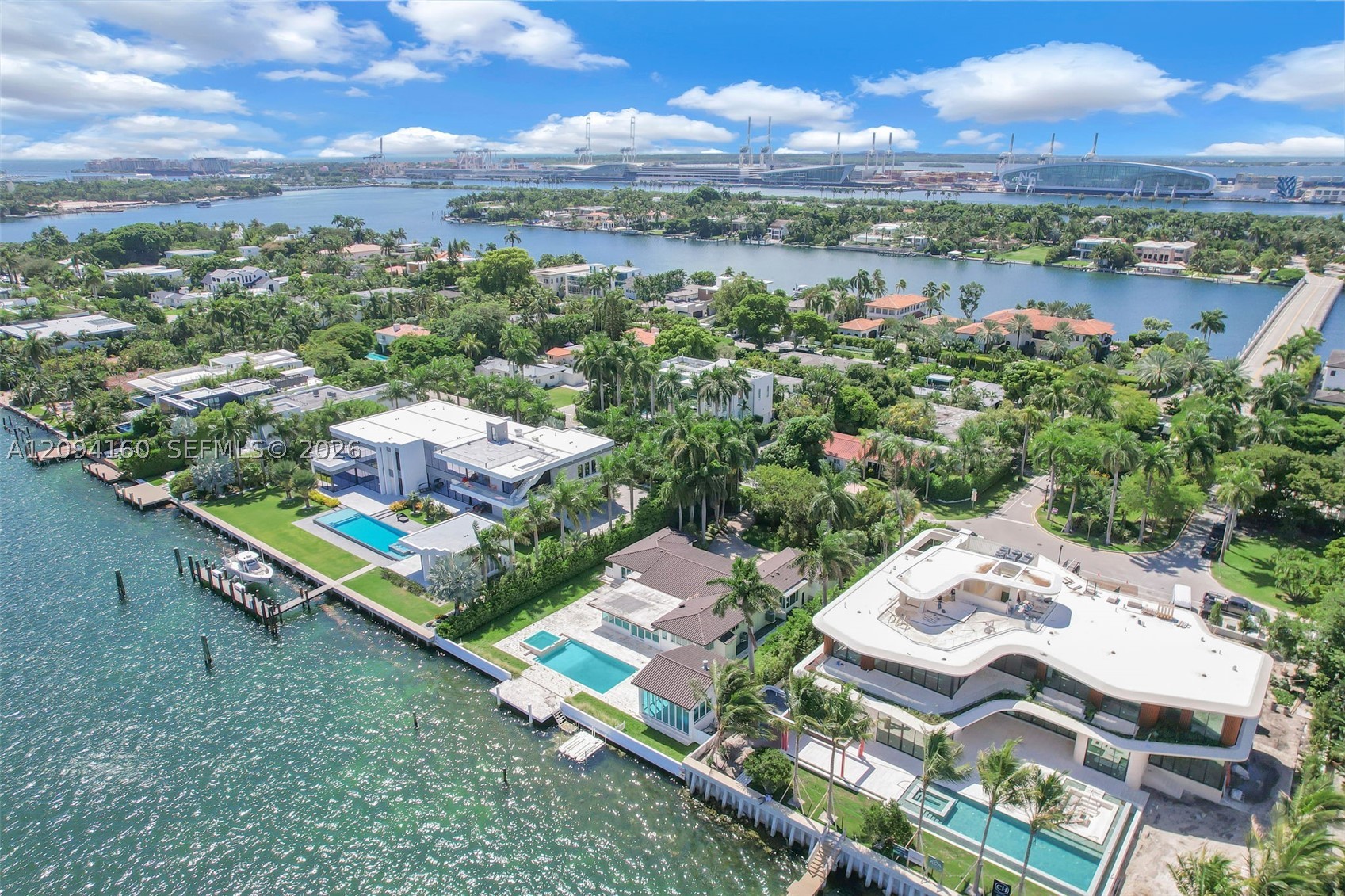 205 N Hibiscus Dr, Miami Beach FL 33139