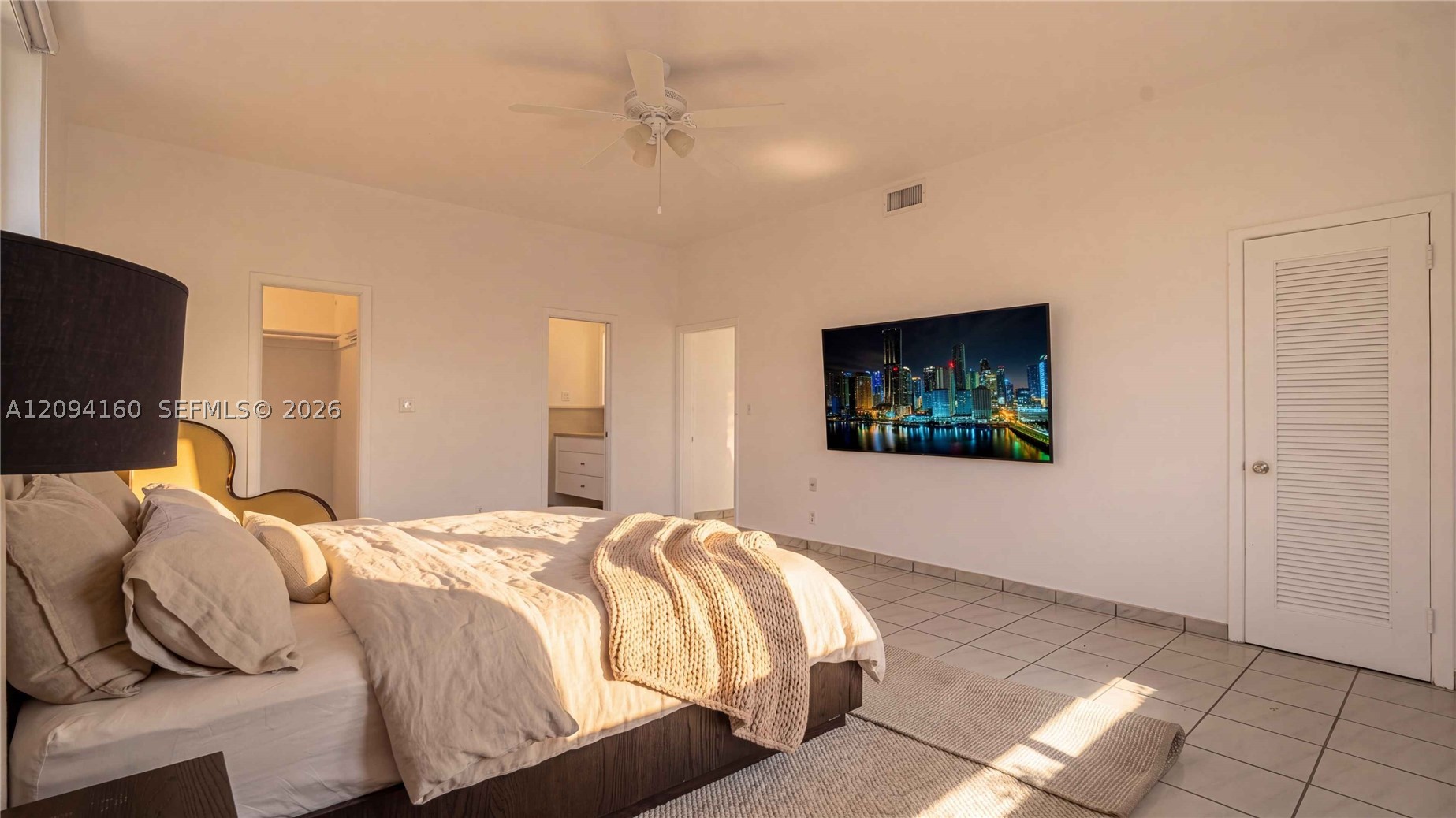 205 N Hibiscus Dr, Miami Beach FL 33139