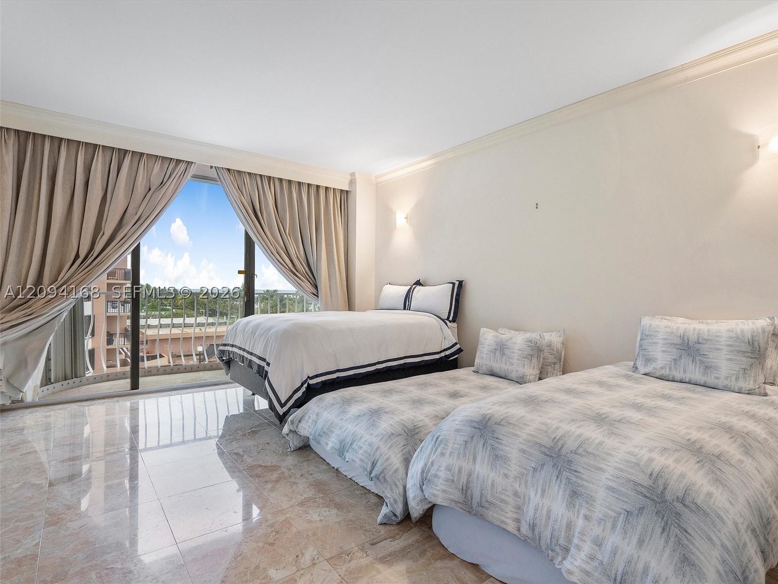 10155 Collins Ave #402, Bal Harbour FL 33154