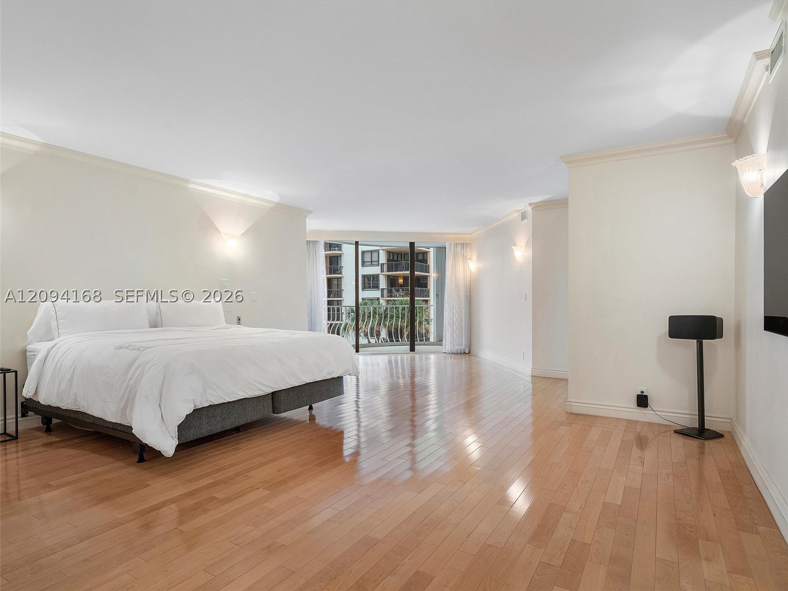 10155 Collins Ave #402, Bal Harbour FL 33154