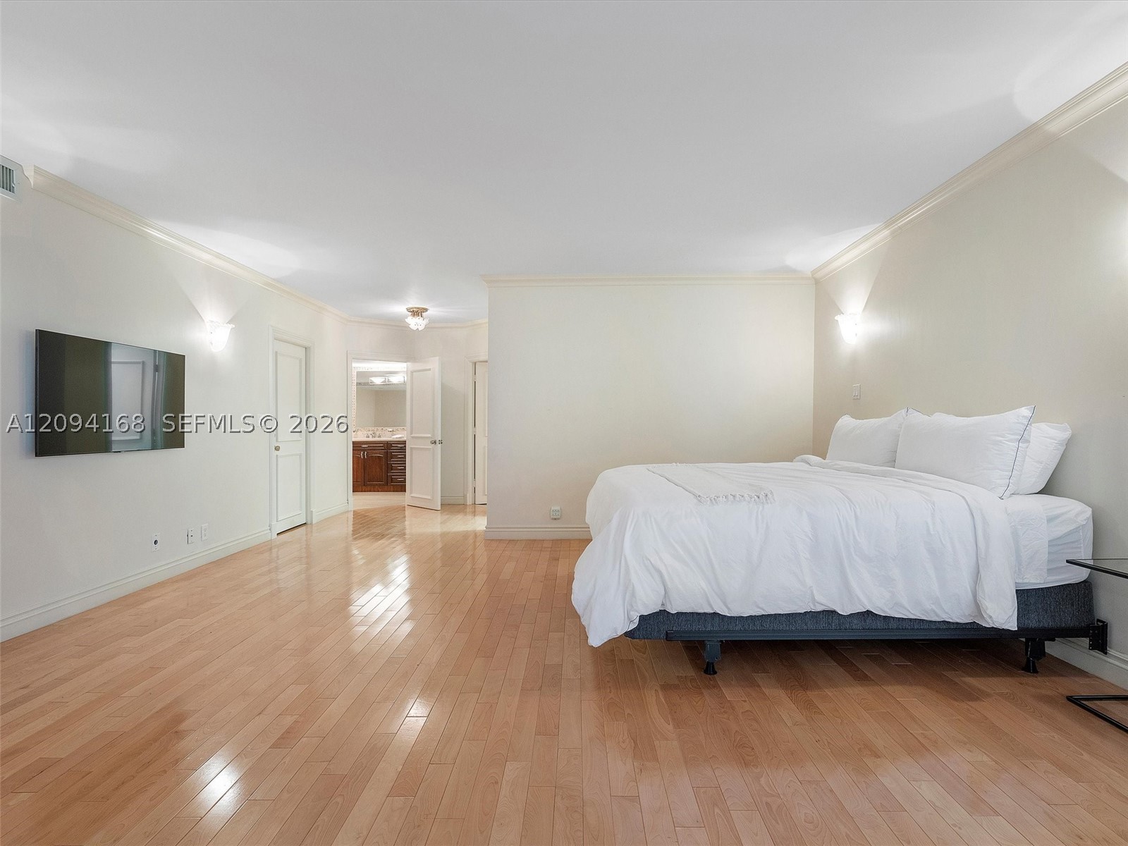 10155 Collins Ave #402, Bal Harbour FL 33154