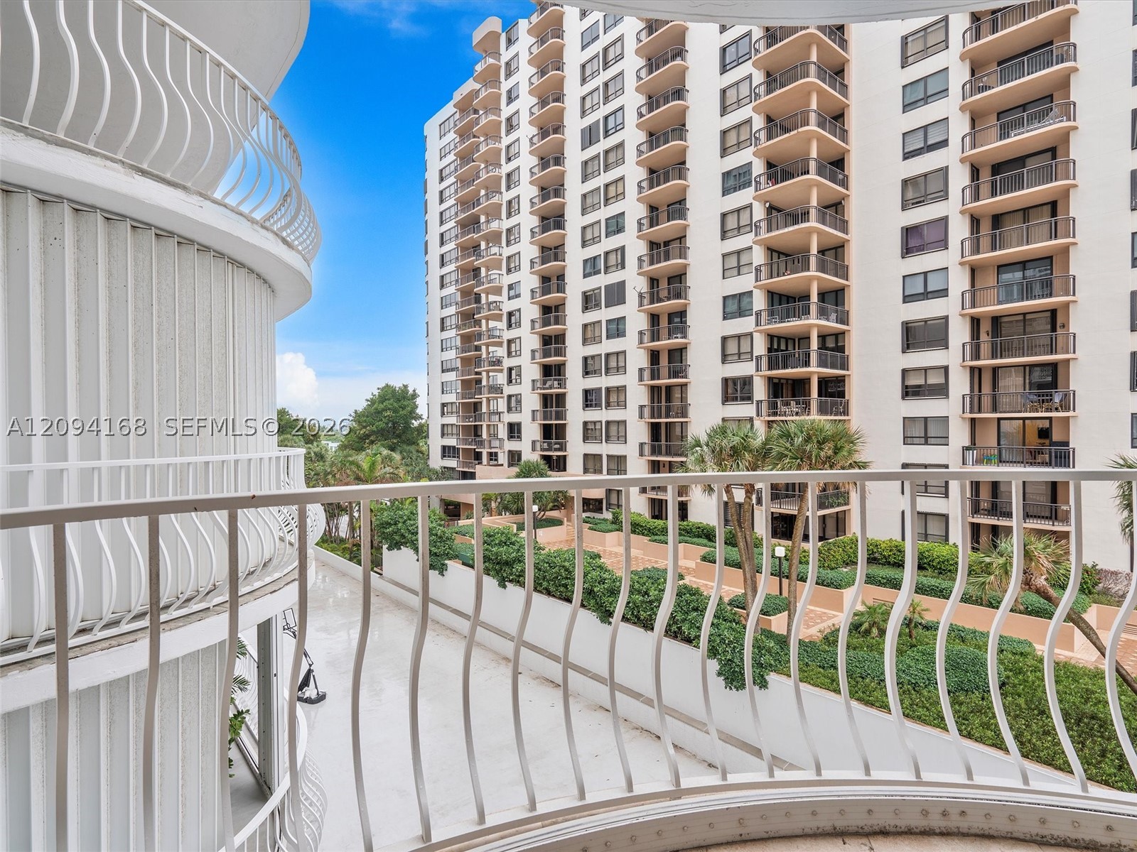 10155 Collins Ave #402, Bal Harbour FL 33154