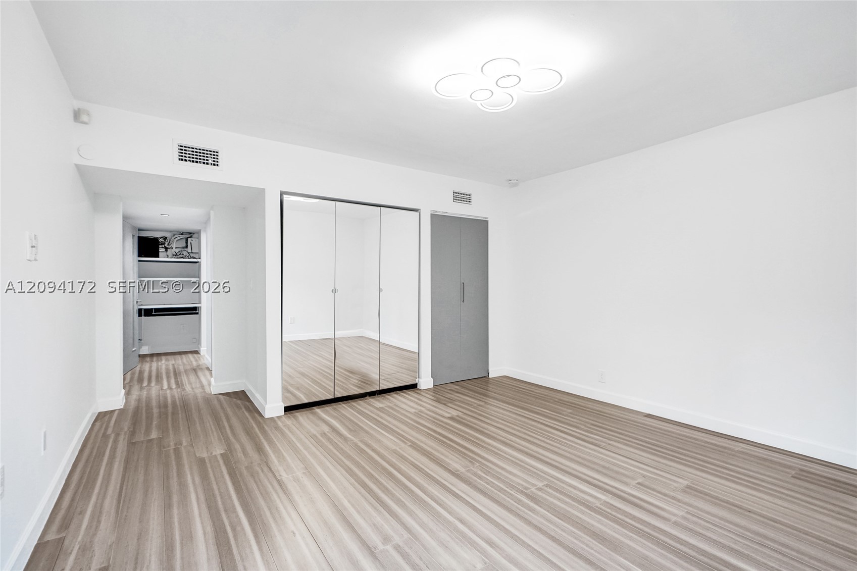 4726 Alton Rd, Miami Beach FL 33140