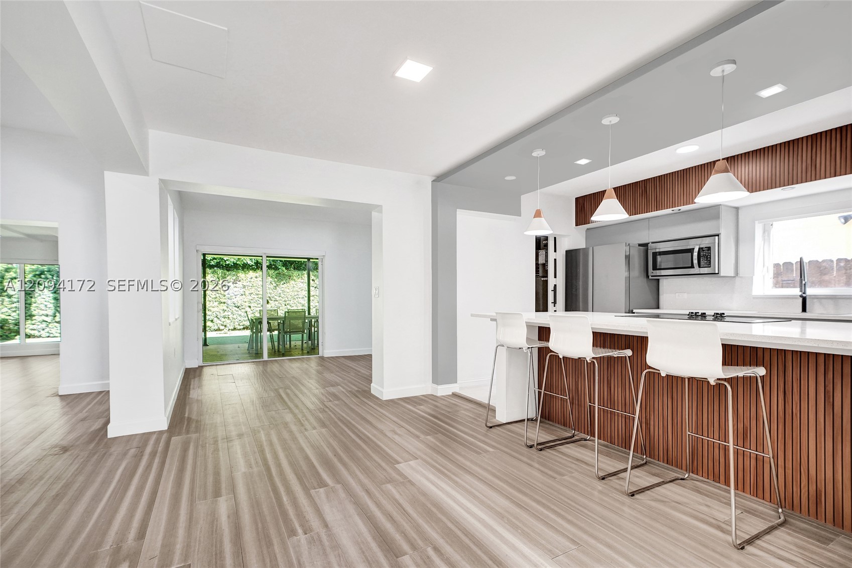 4726 Alton Rd, Miami Beach FL 33140