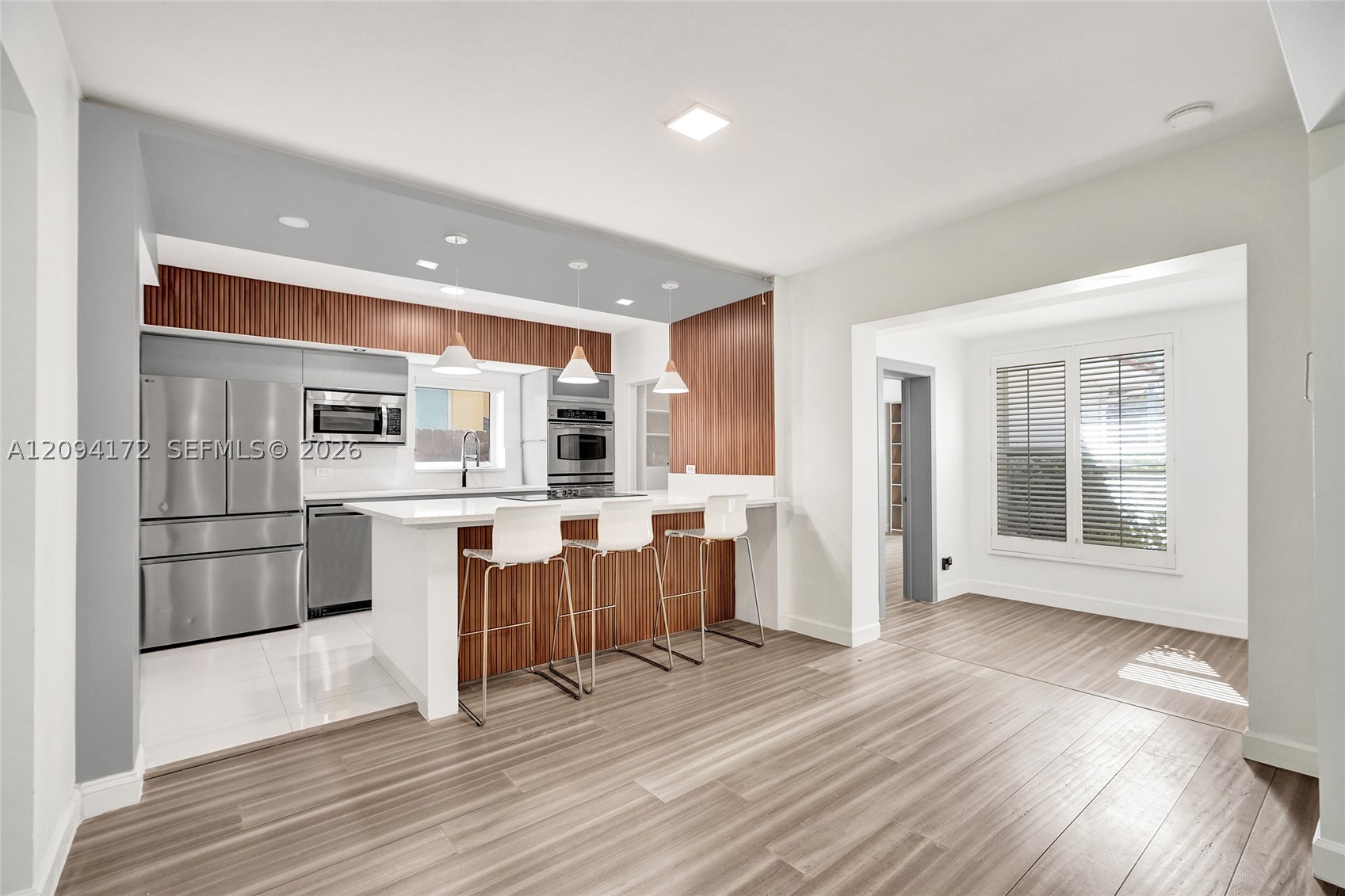 4726 Alton Rd, Miami Beach FL 33140