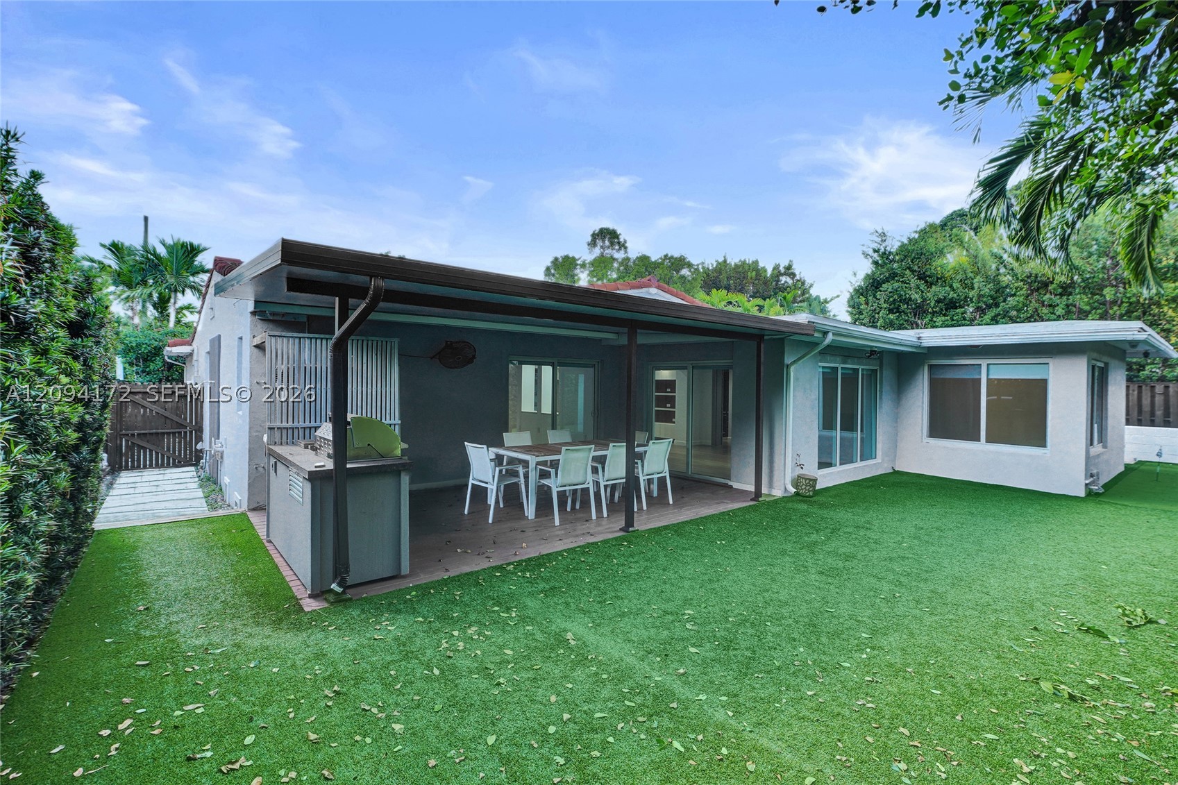 4726 Alton Rd, Miami Beach FL 33140