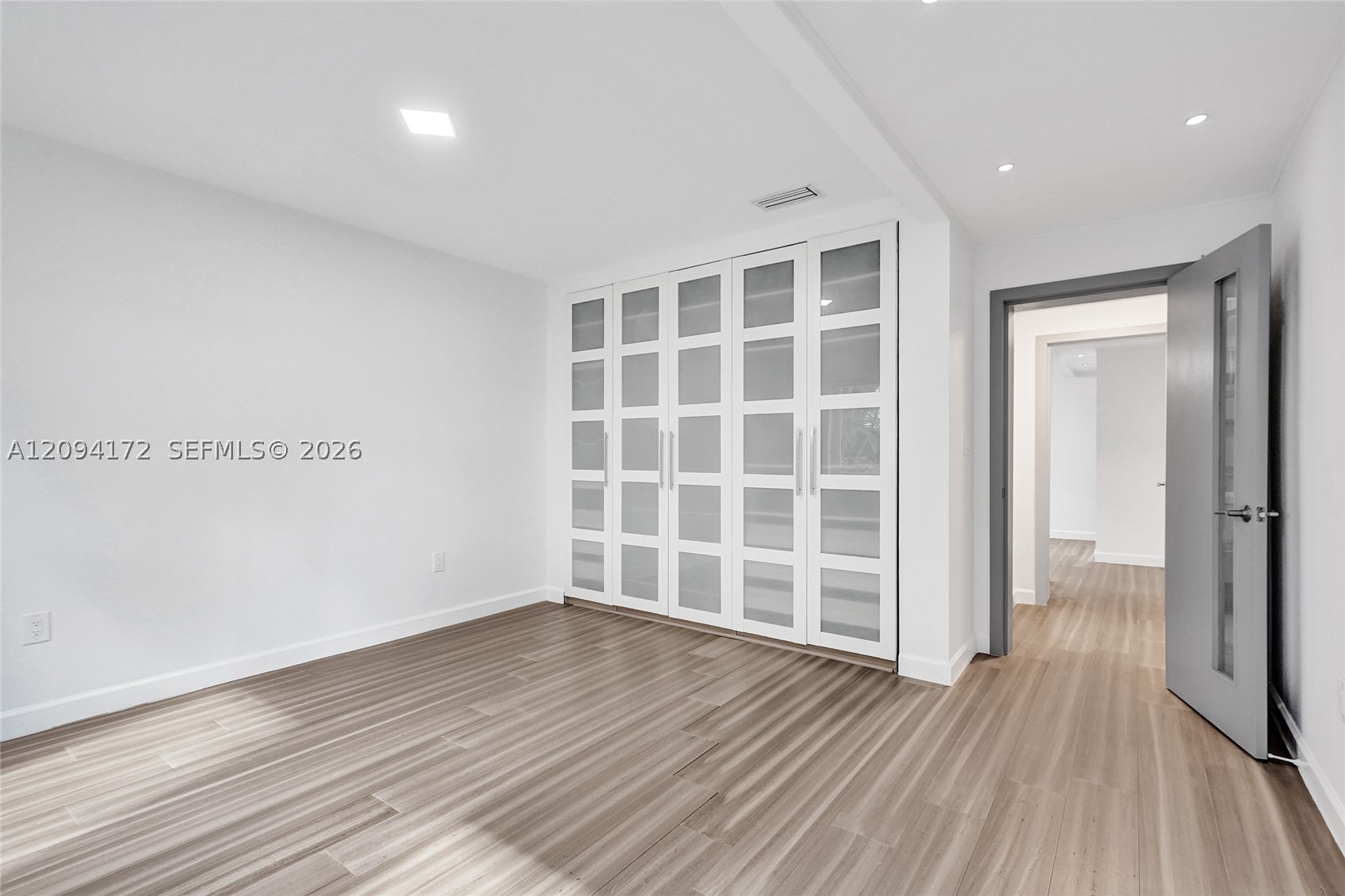 4726 Alton Rd, Miami Beach FL 33140