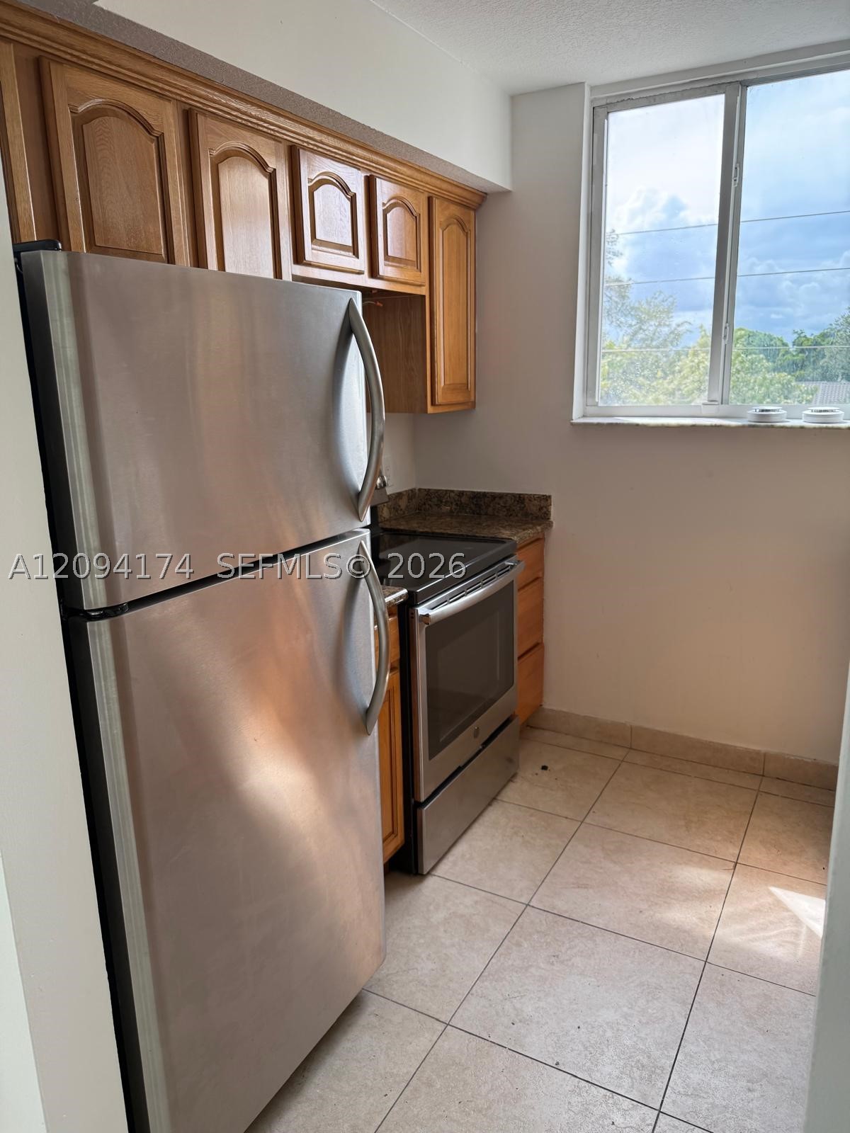 2647 NW 25th ave #405, Miami FL 33142