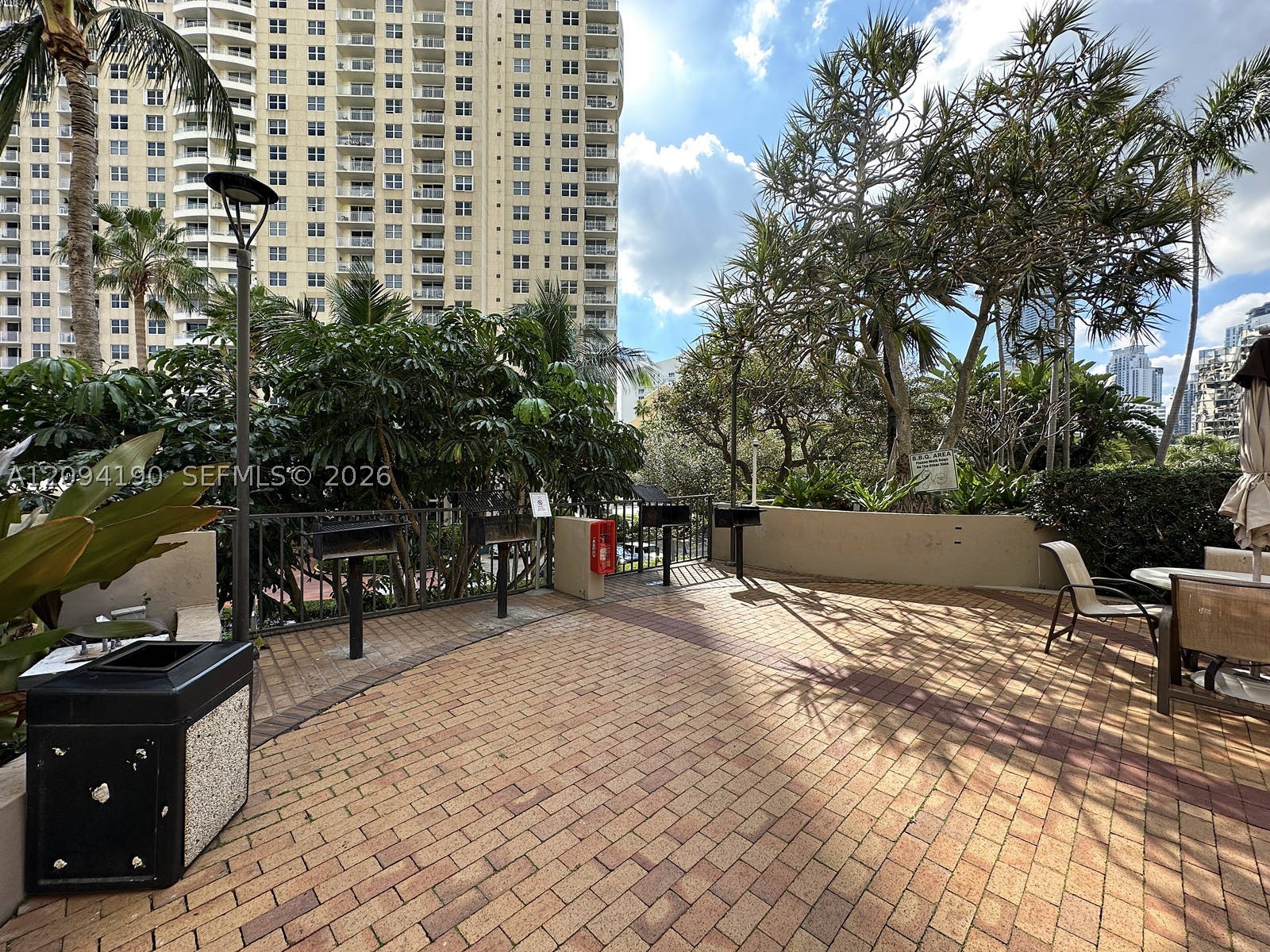520 Brickell Key Dr #A1217, Miami FL 33131