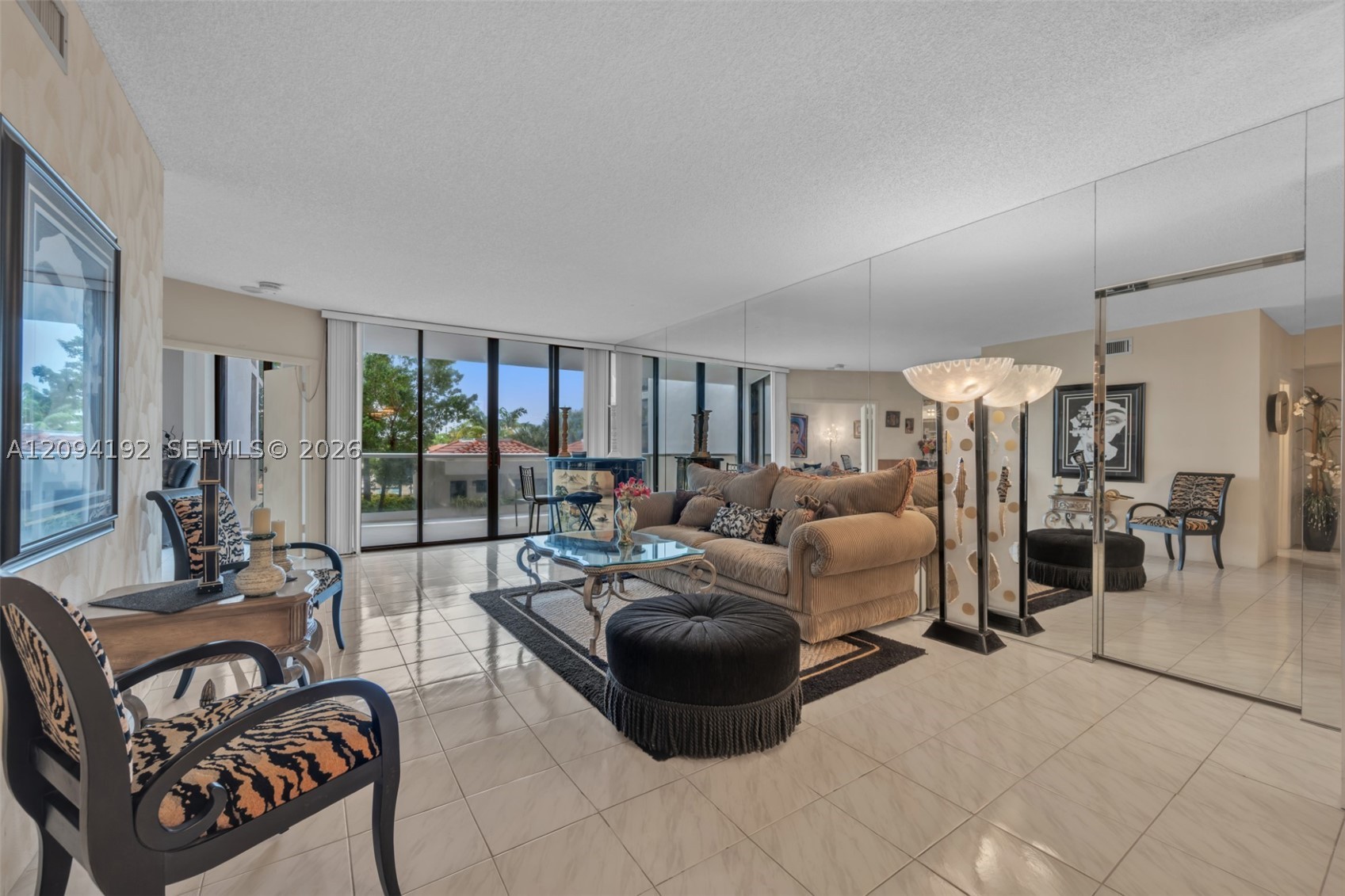 20281 E Country Club Dr #305, Aventura FL 33180