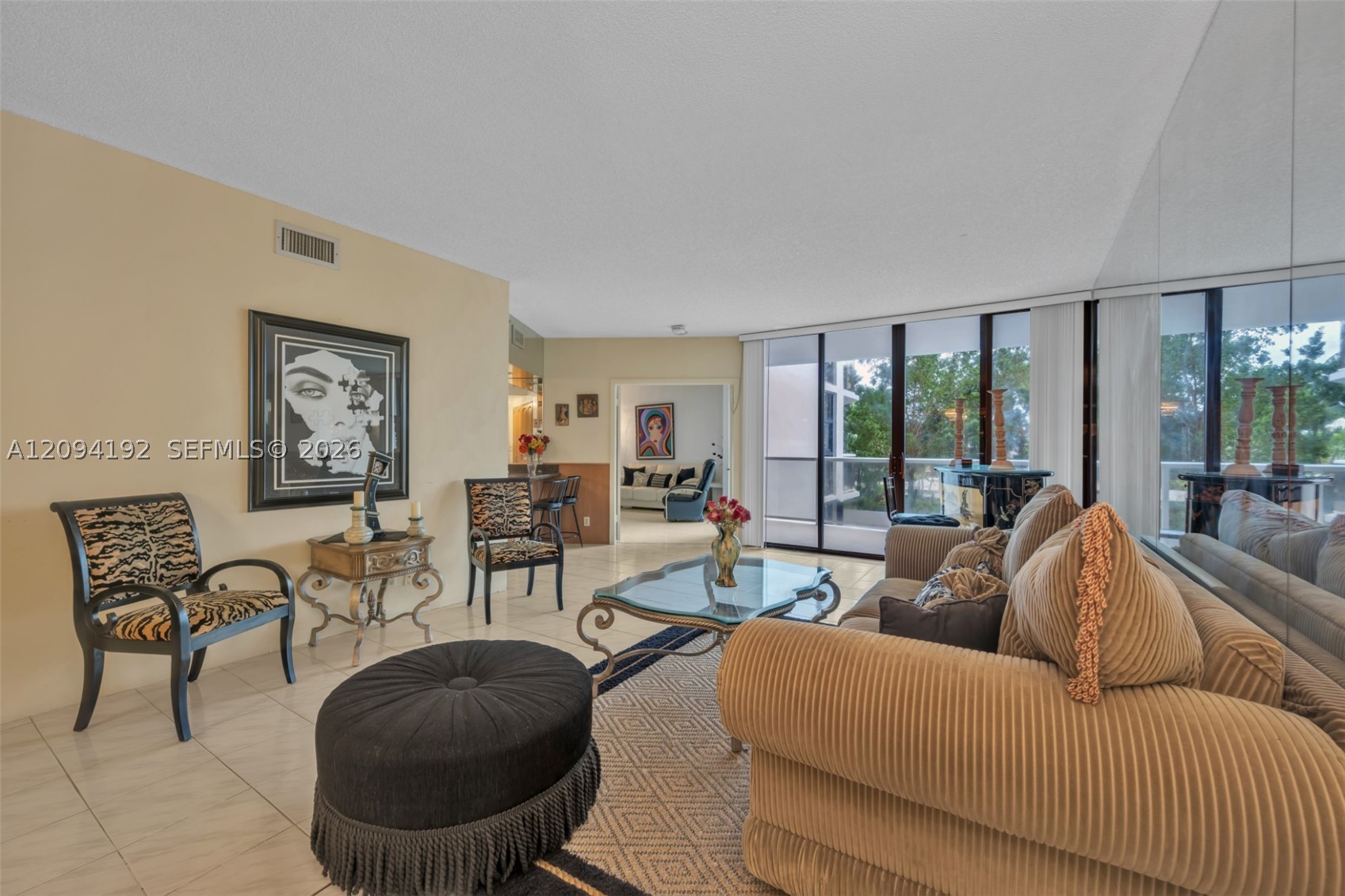 20281 E Country Club Dr #305, Aventura FL 33180