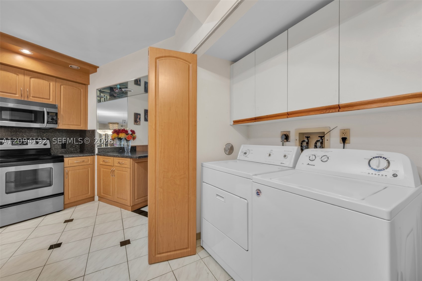 20281 E Country Club Dr #305, Aventura FL 33180