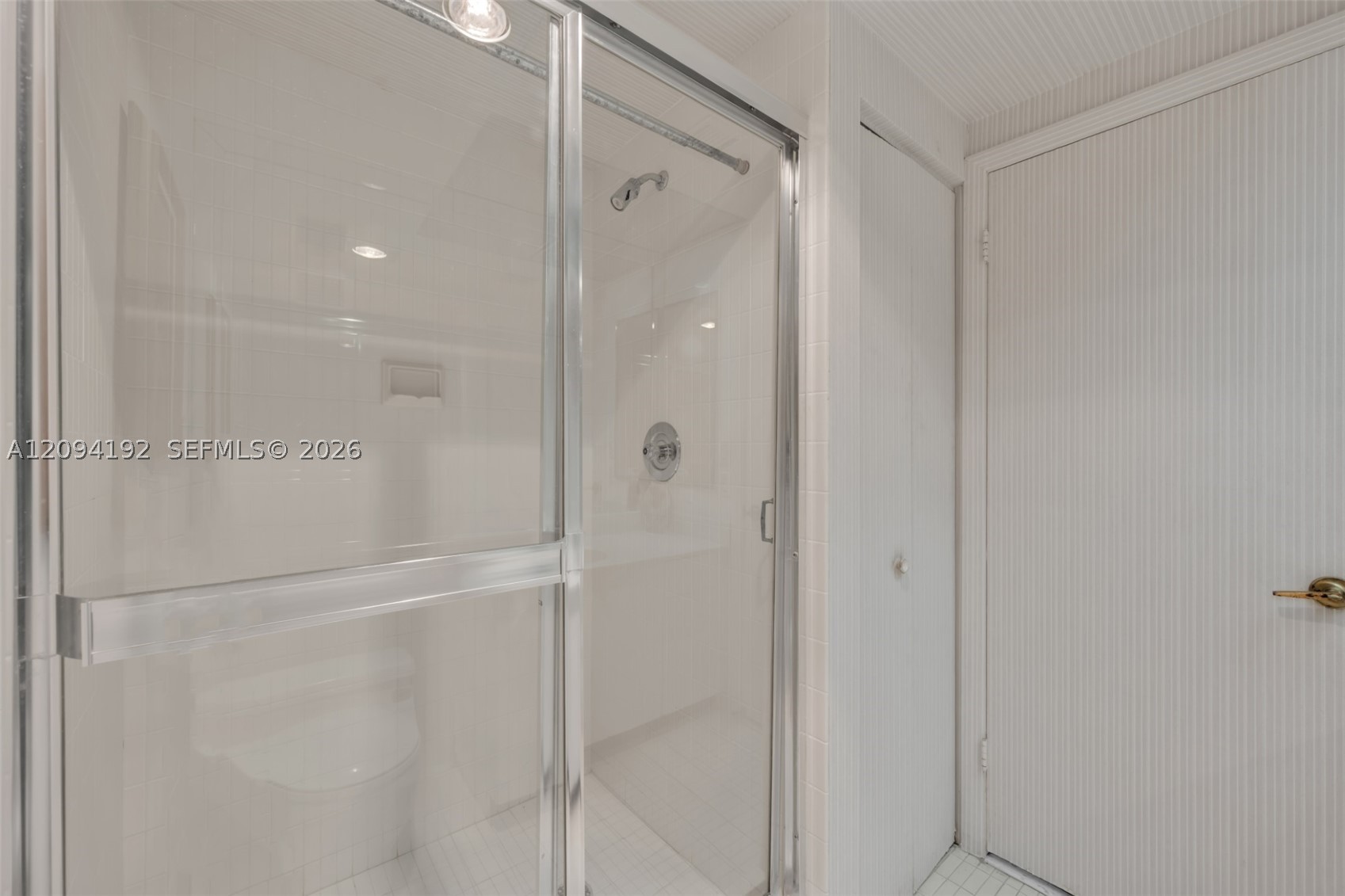 20281 E Country Club Dr #305, Aventura FL 33180