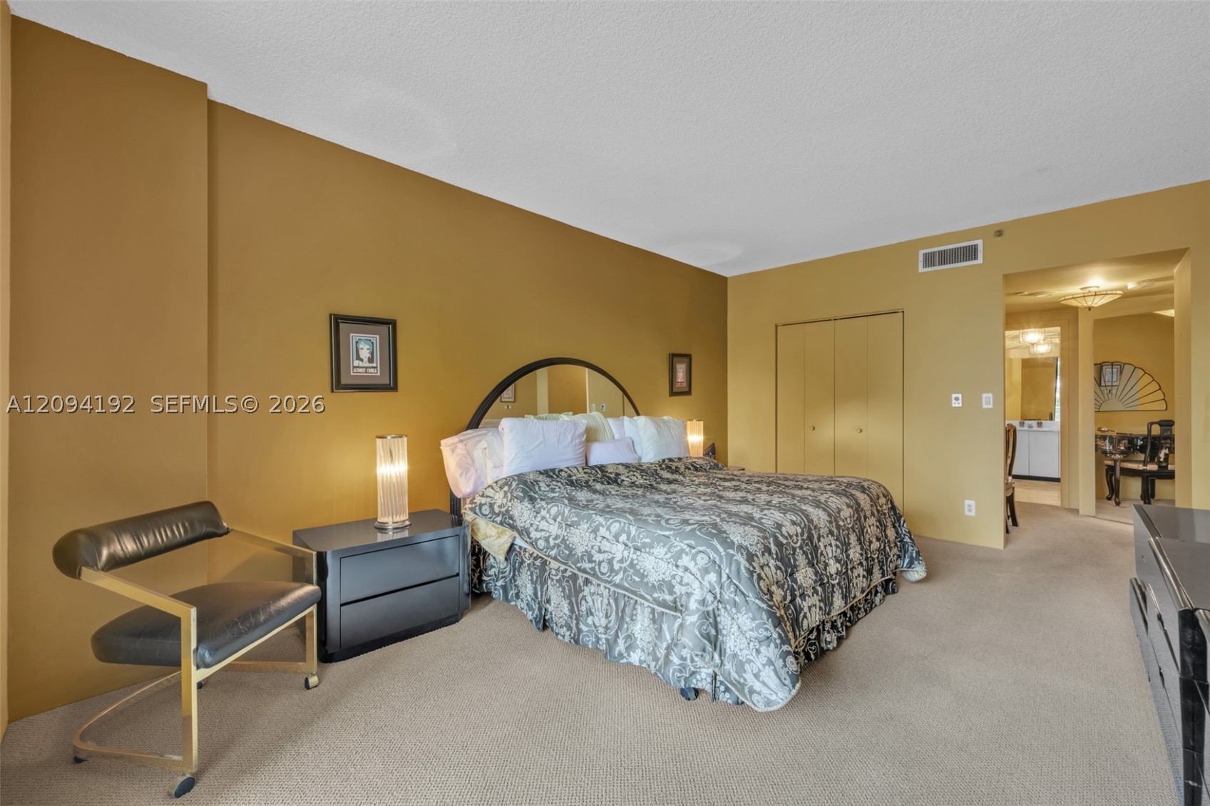 20281 E Country Club Dr #305, Aventura FL 33180
