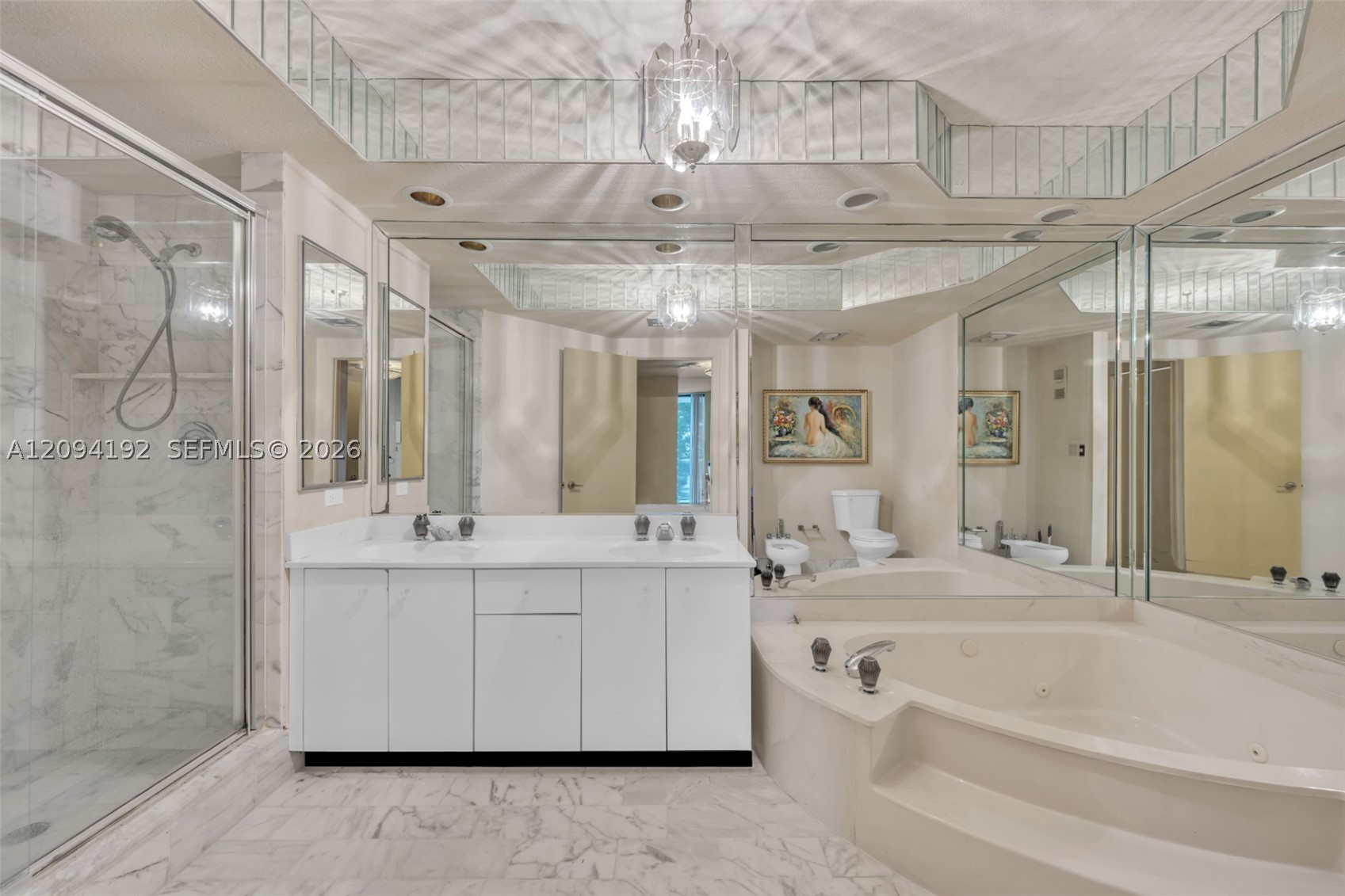 20281 E Country Club Dr #305, Aventura FL 33180