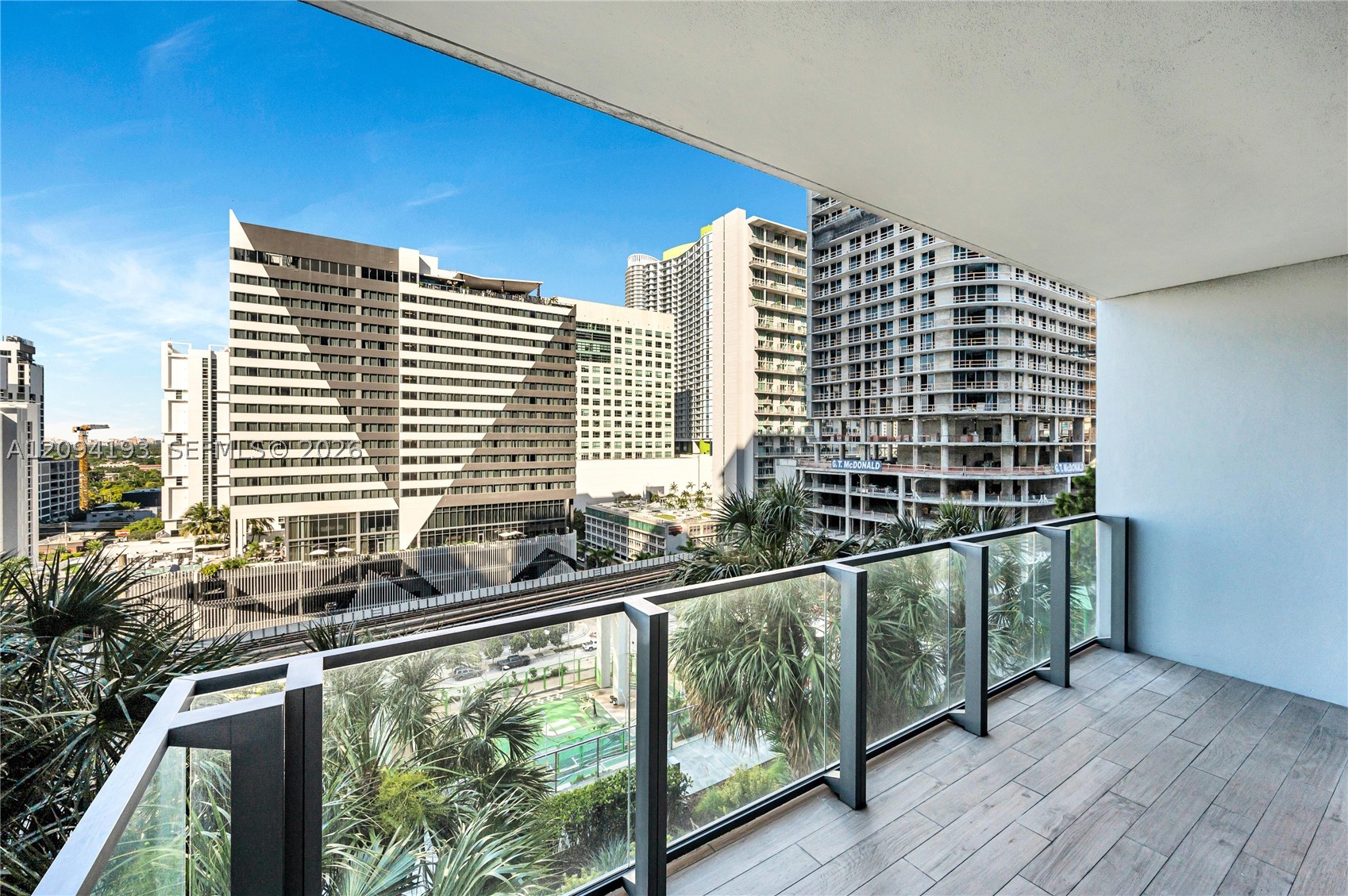 88 SW 7th St #806, Miami FL 33130