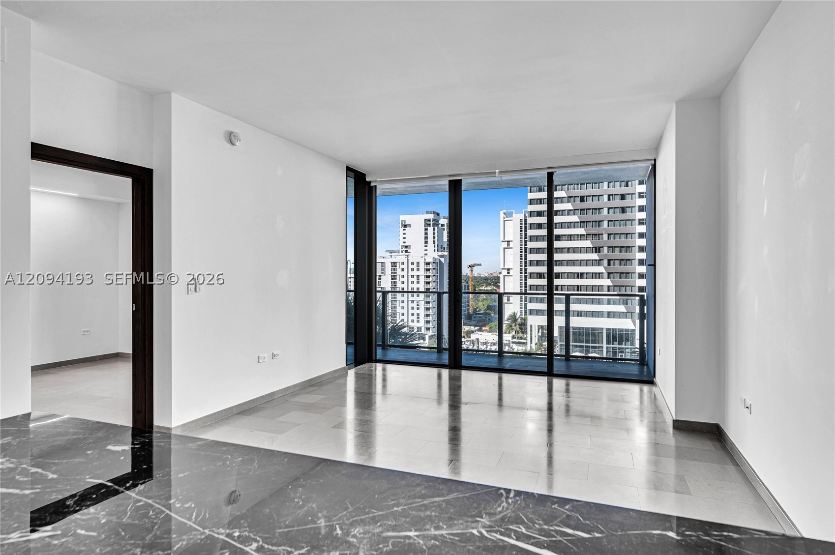 88 SW 7th St #806, Miami FL 33130