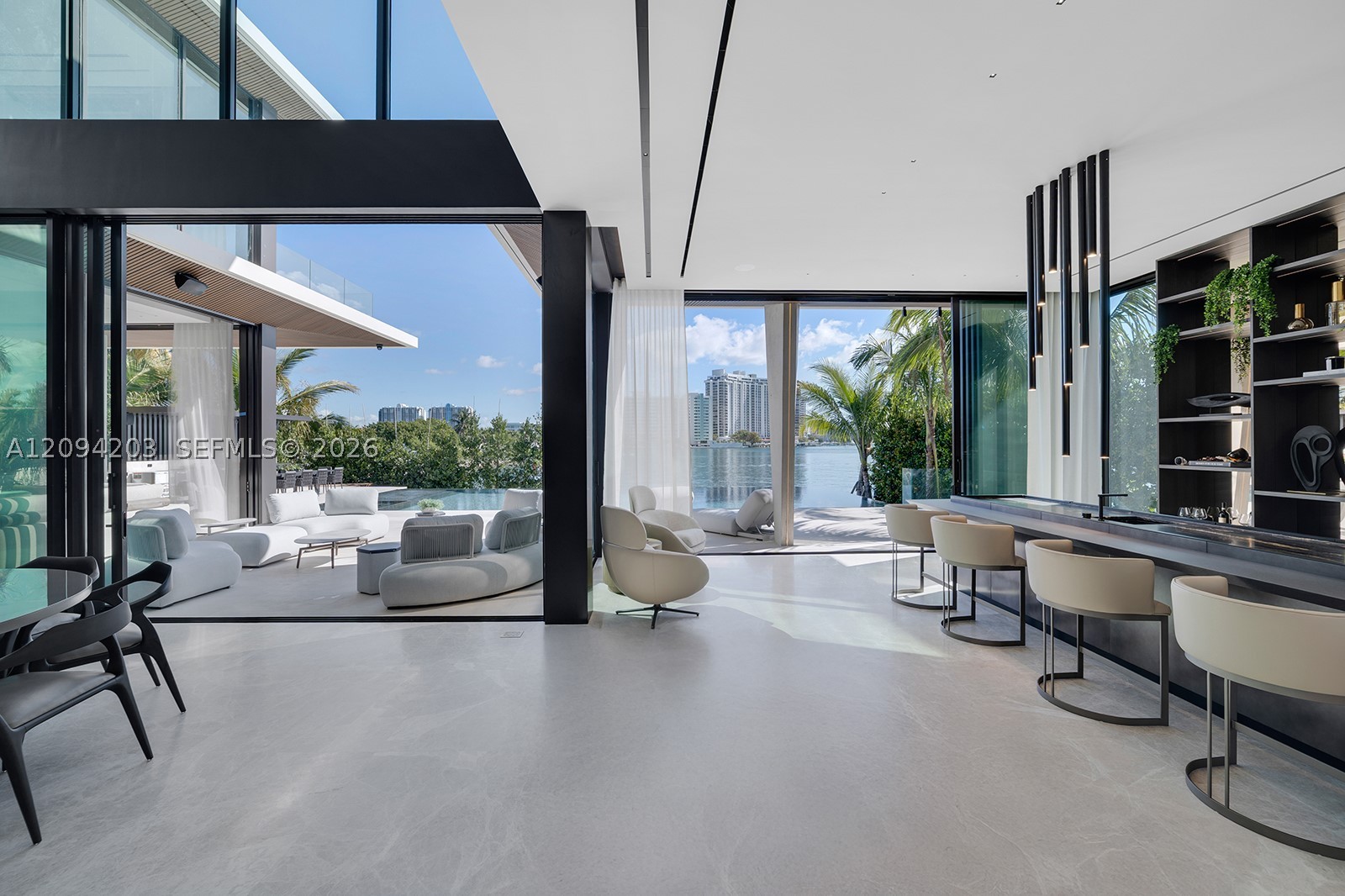 217 E Rivo Alto Dr, Miami Beach FL 33139