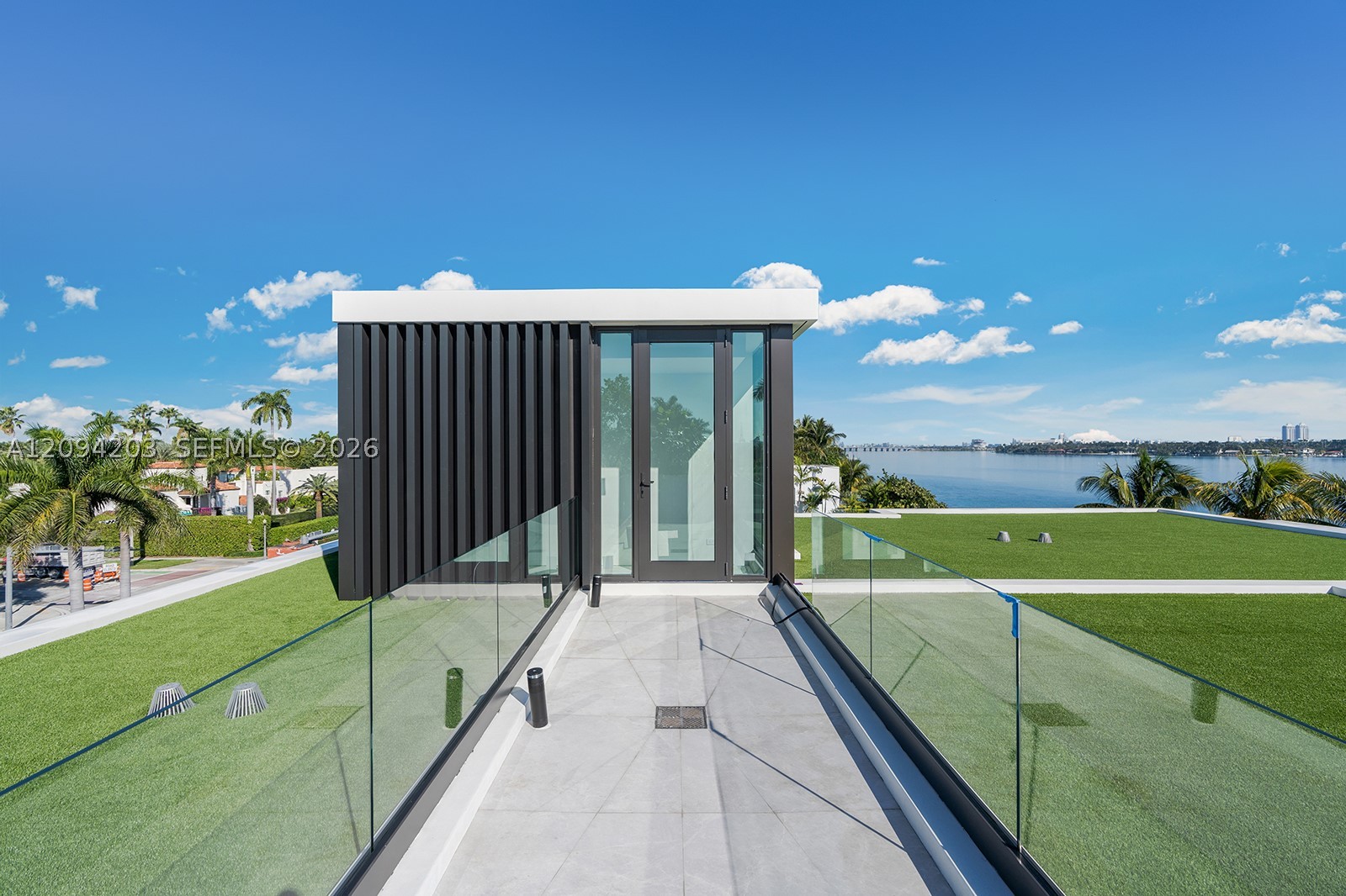 217 E Rivo Alto Dr, Miami Beach FL 33139