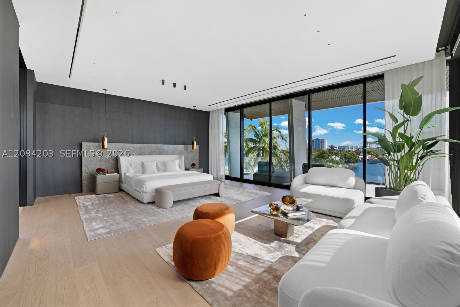 217 E Rivo Alto Dr, Miami Beach FL 33139