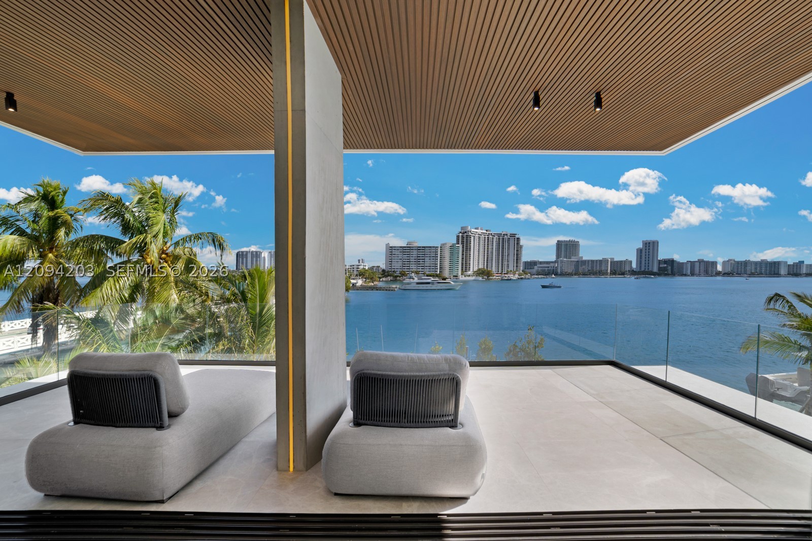 217 E Rivo Alto Dr, Miami Beach FL 33139