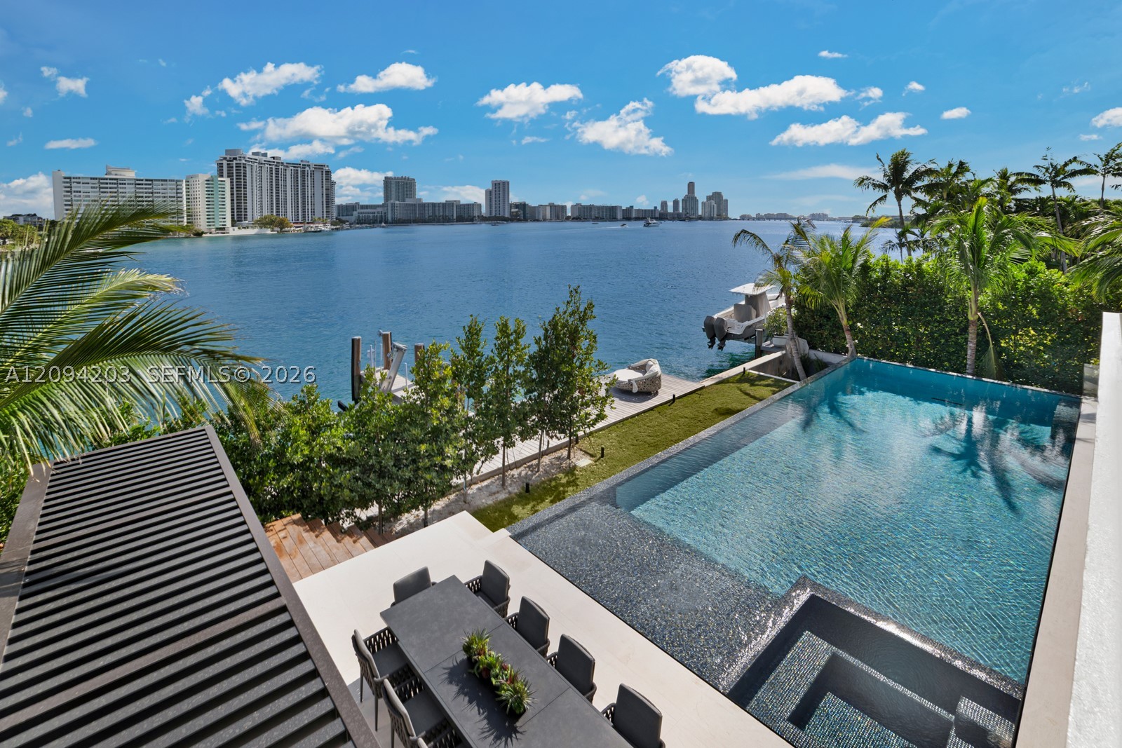 217 E Rivo Alto Dr, Miami Beach FL 33139