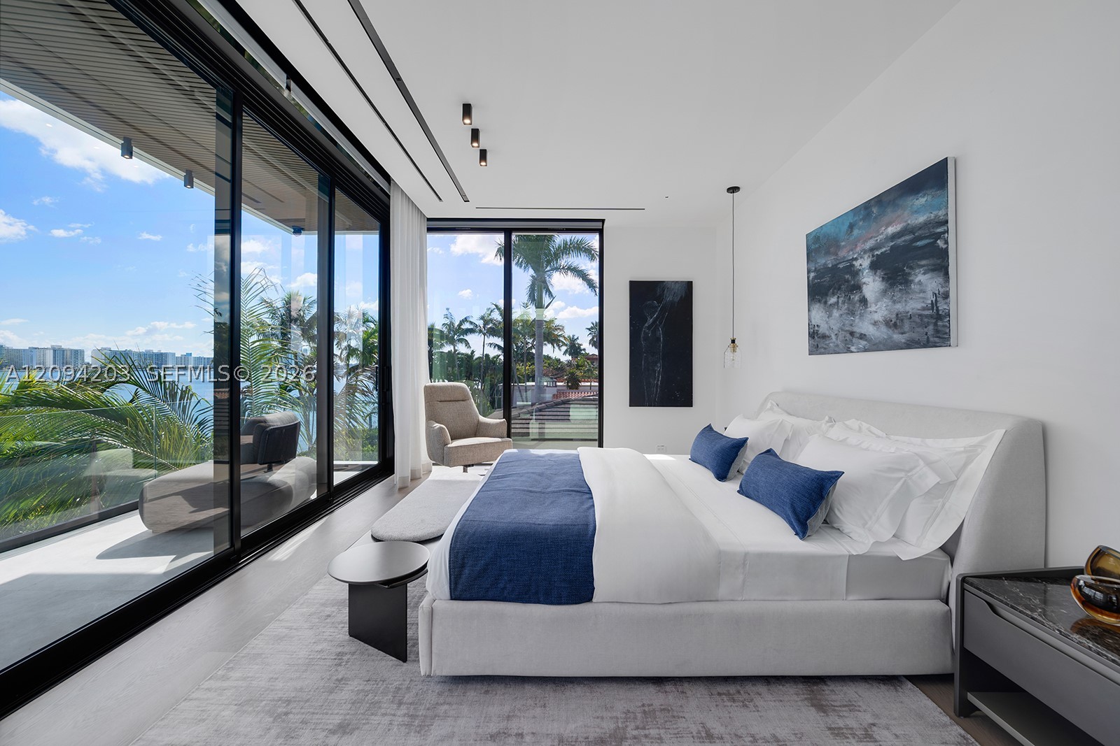 217 E Rivo Alto Dr, Miami Beach FL 33139