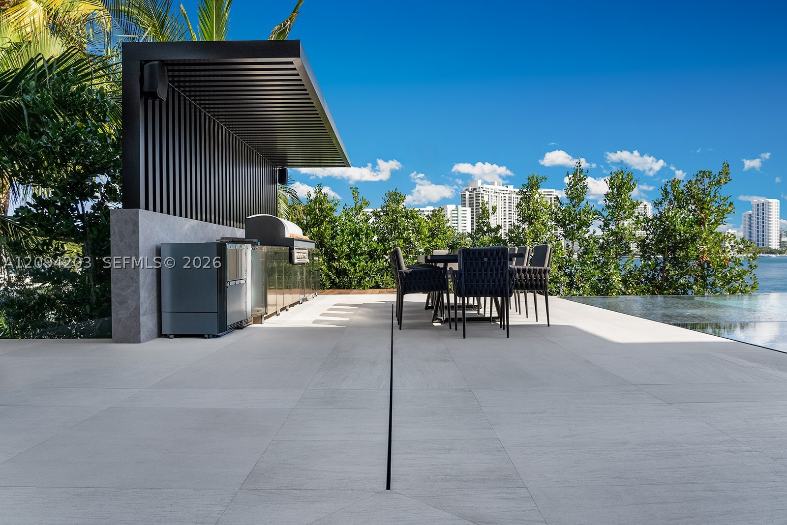 217 E Rivo Alto Dr, Miami Beach FL 33139