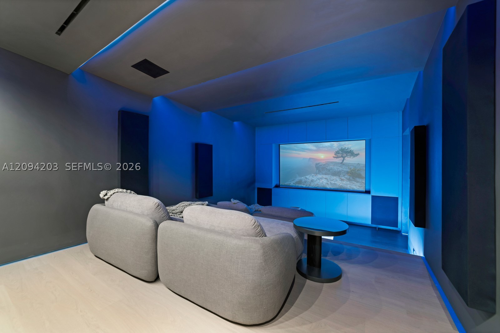 217 E Rivo Alto Dr, Miami Beach FL 33139