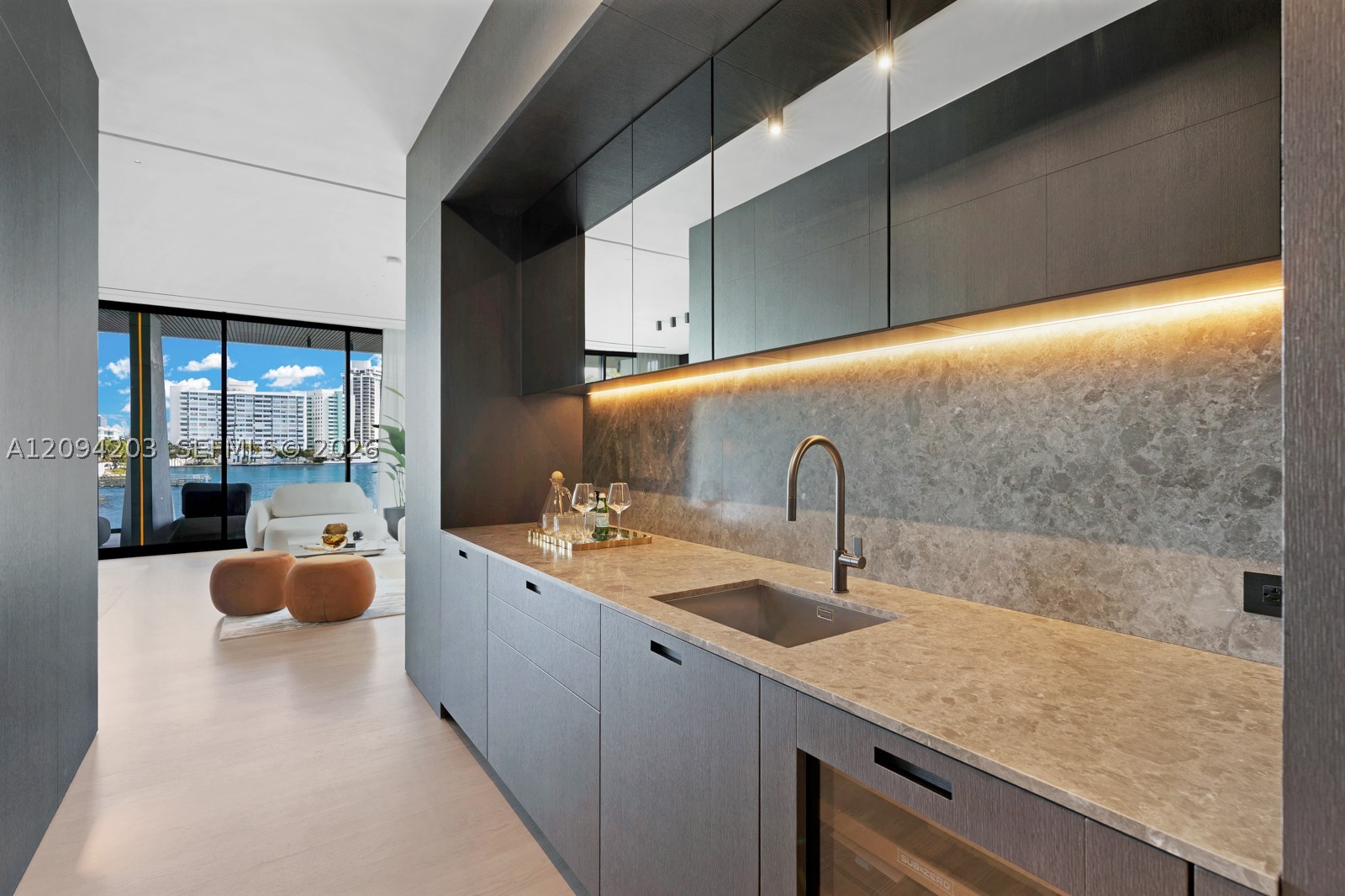 217 E Rivo Alto Dr, Miami Beach FL 33139