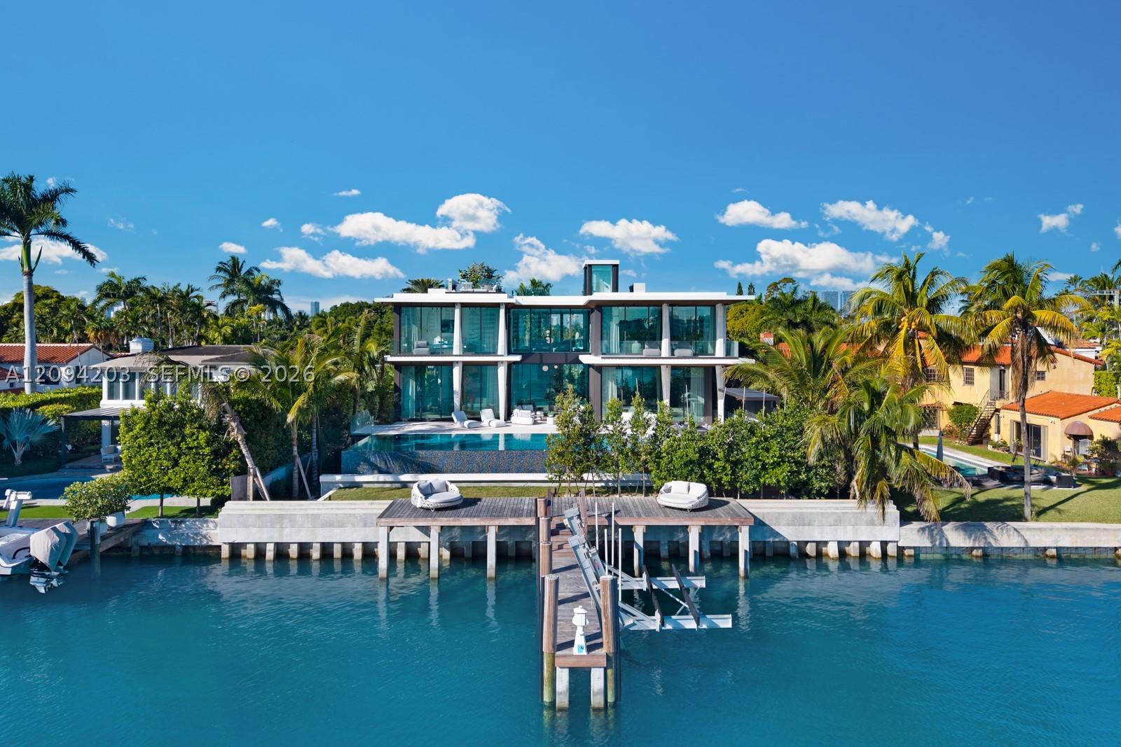 217 E Rivo Alto Dr, Miami Beach FL 33139