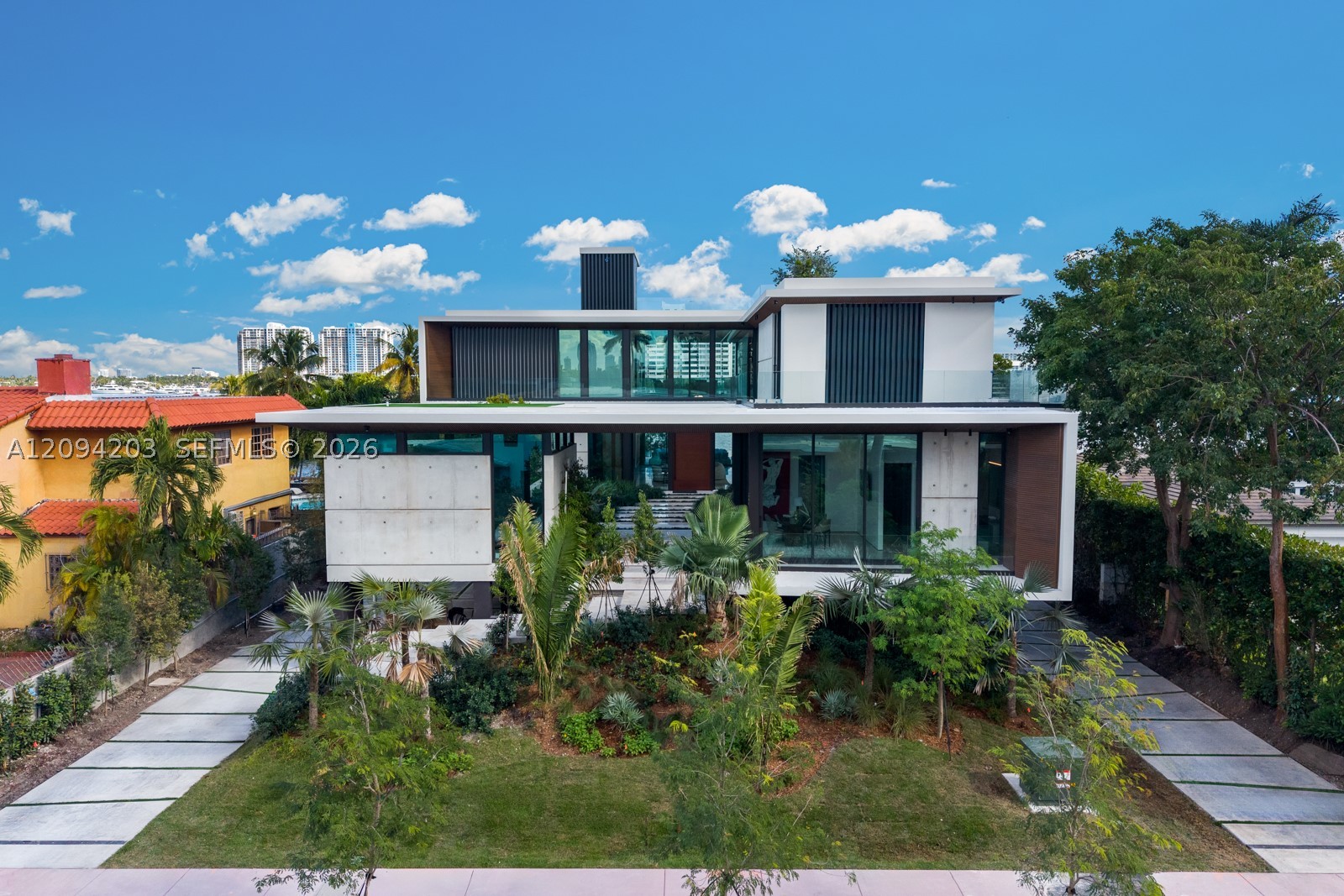 217 E Rivo Alto Dr, Miami Beach FL 33139