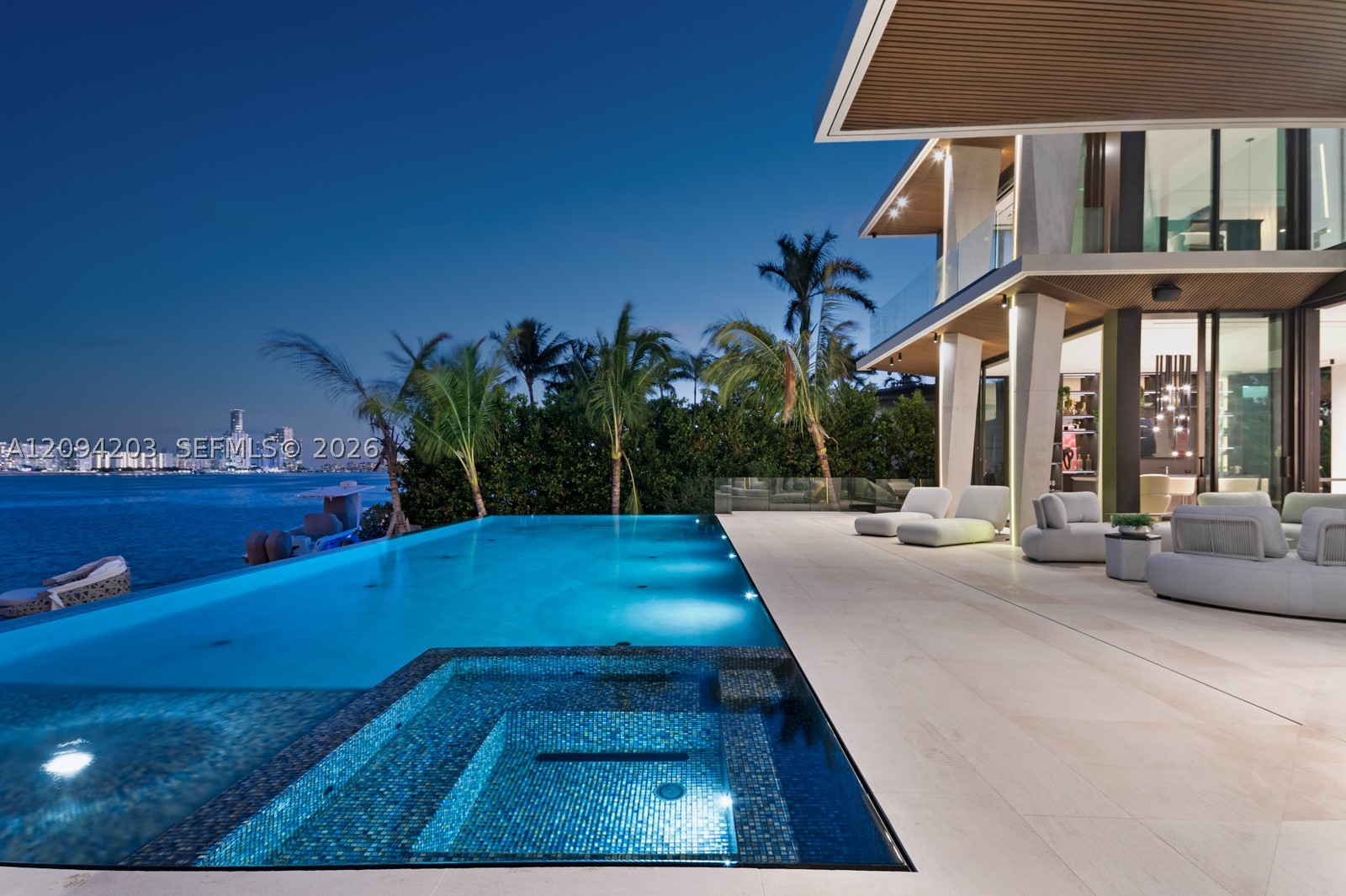 217 E Rivo Alto Dr, Miami Beach FL 33139