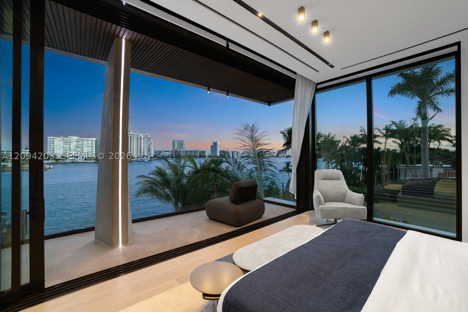 217 E Rivo Alto Dr, Miami Beach FL 33139