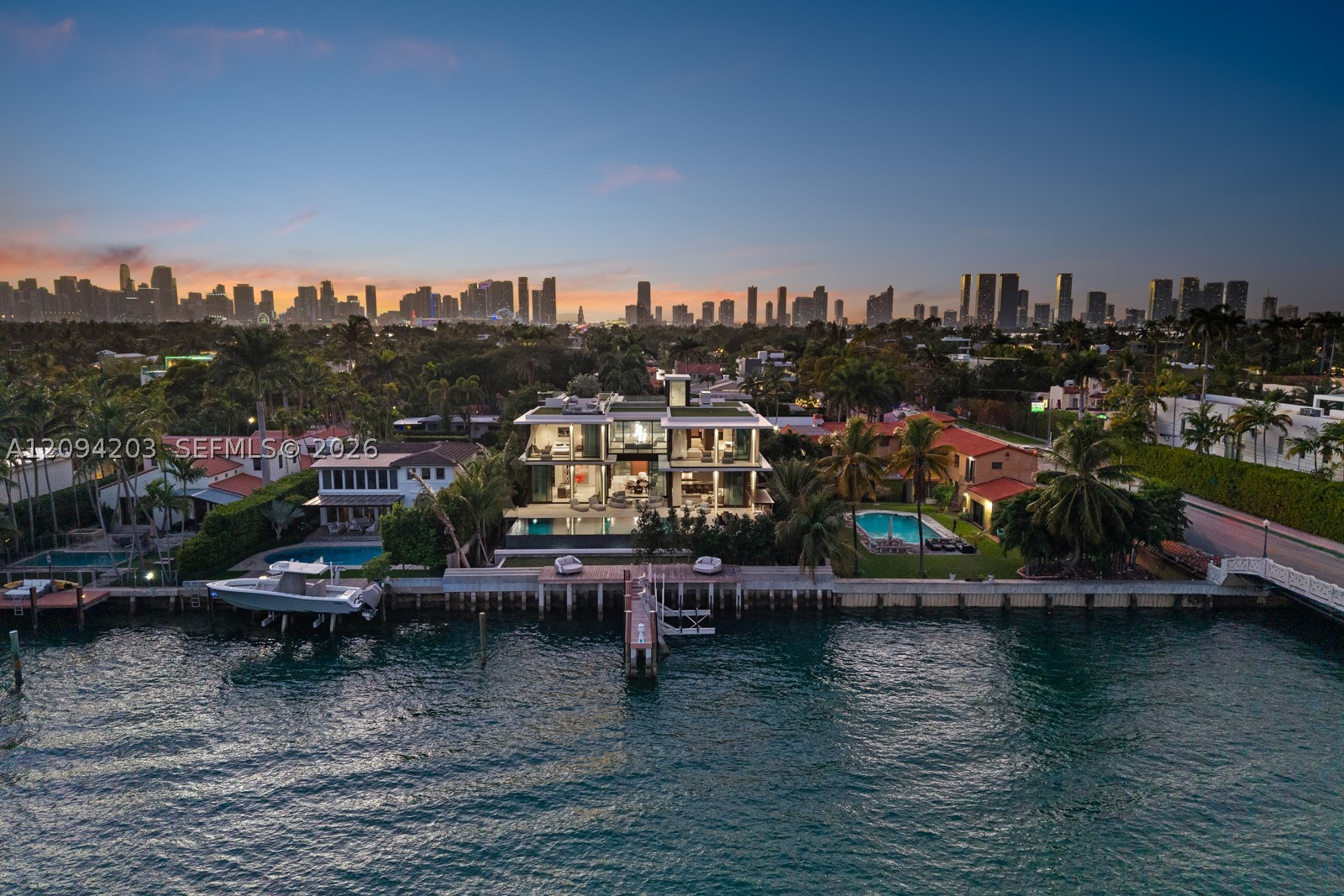 217 E Rivo Alto Dr, Miami Beach FL 33139