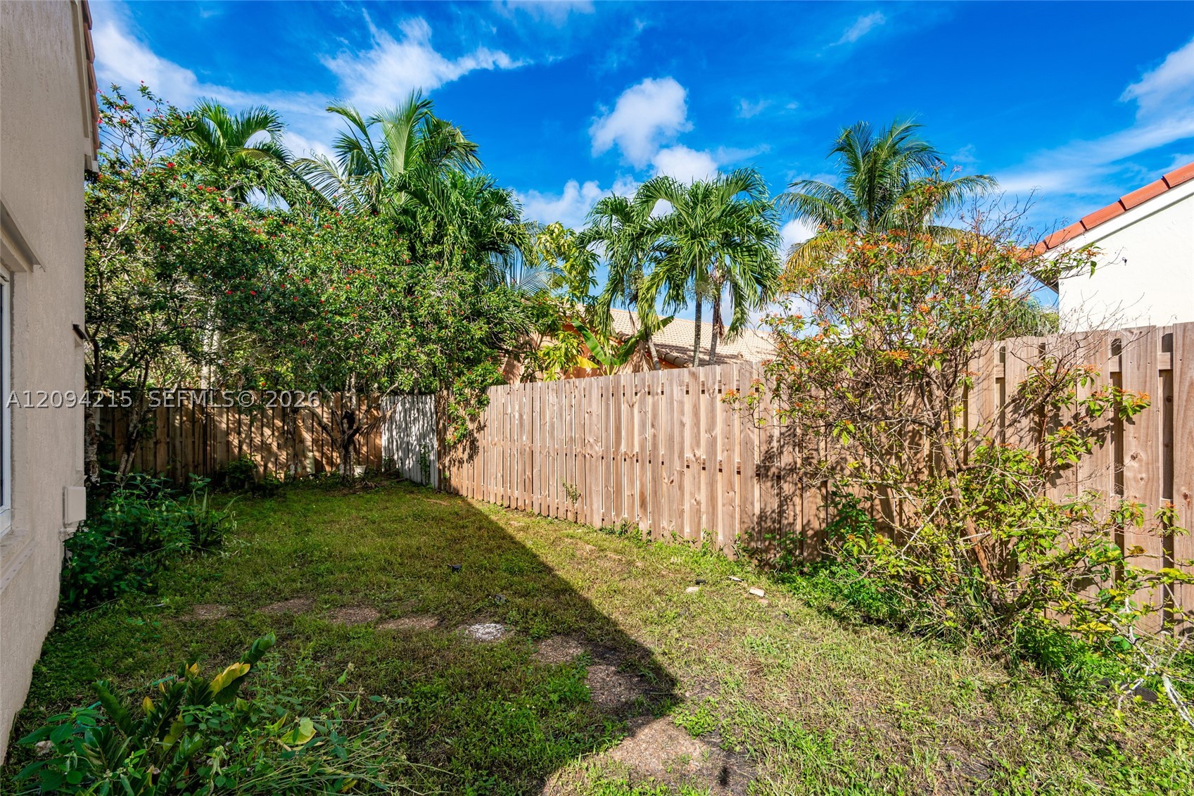 12519 NW 10th Ct, Sunrise FL 33323