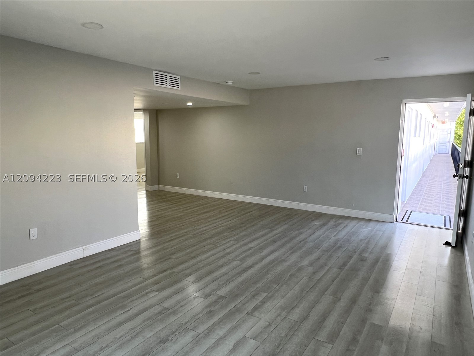 1605 Pennsylvania Ave #304, Miami Beach FL 33139