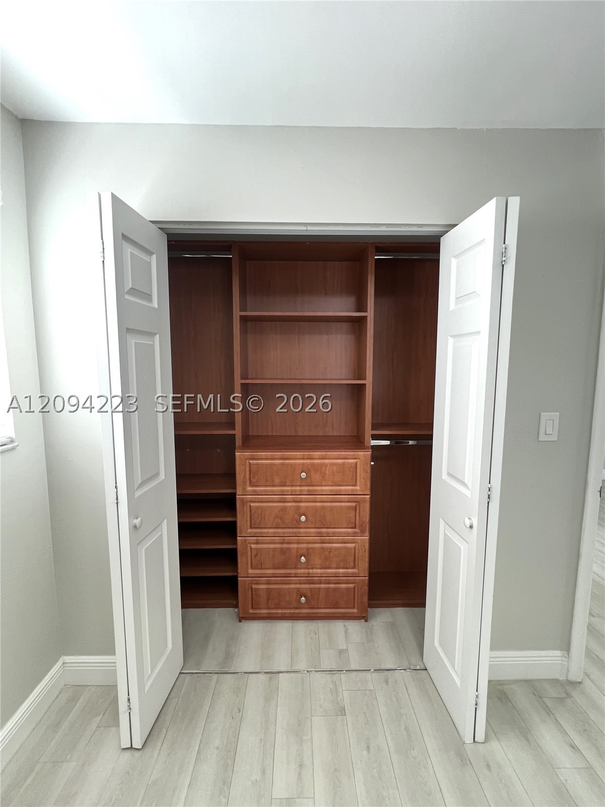 1605 Pennsylvania Ave #304, Miami Beach FL 33139