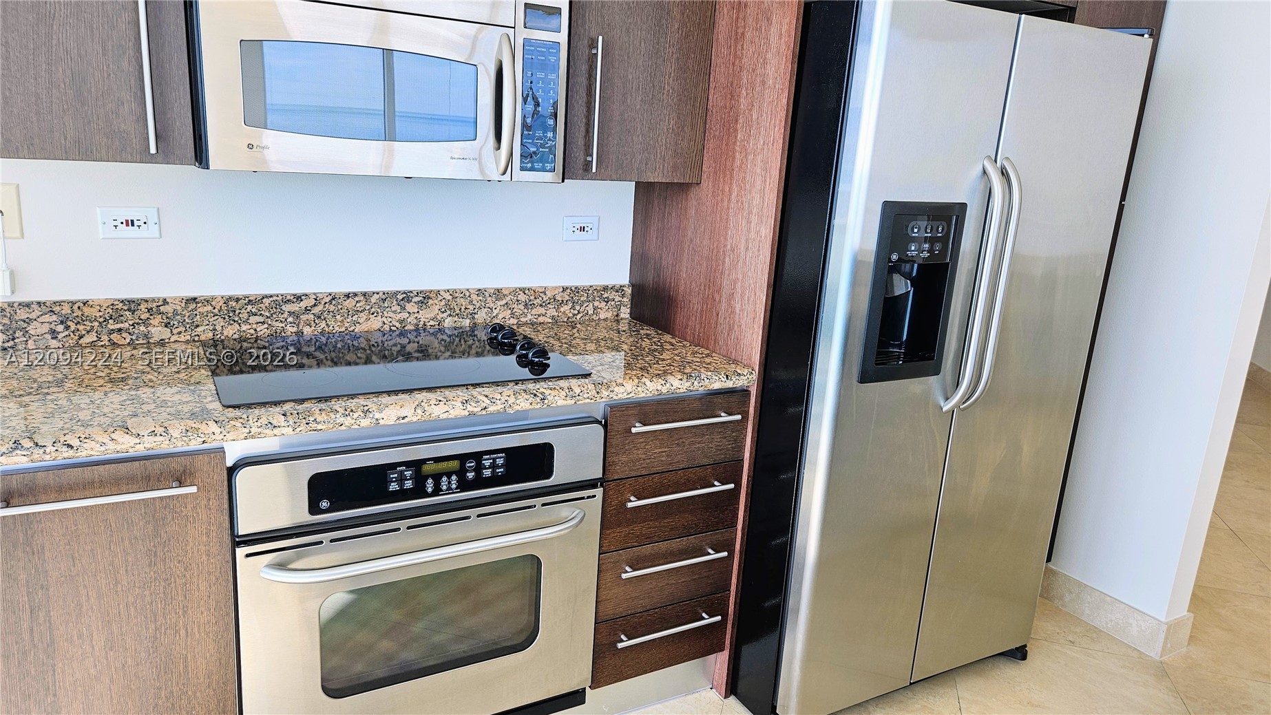 6515 Collins Ave #1403, Miami Beach FL 33141