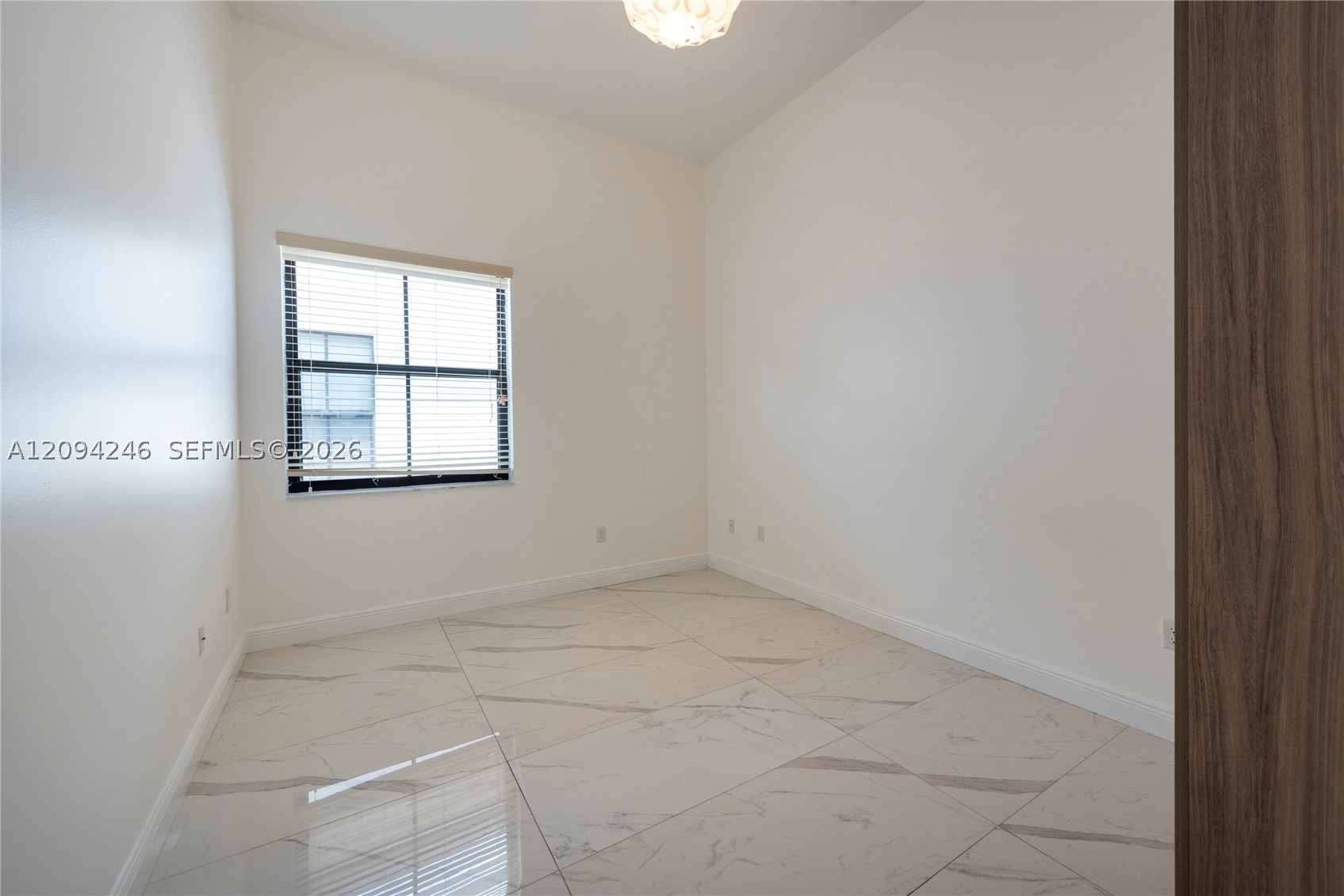 8513 NW 41st St #-, Cooper City FL 33024