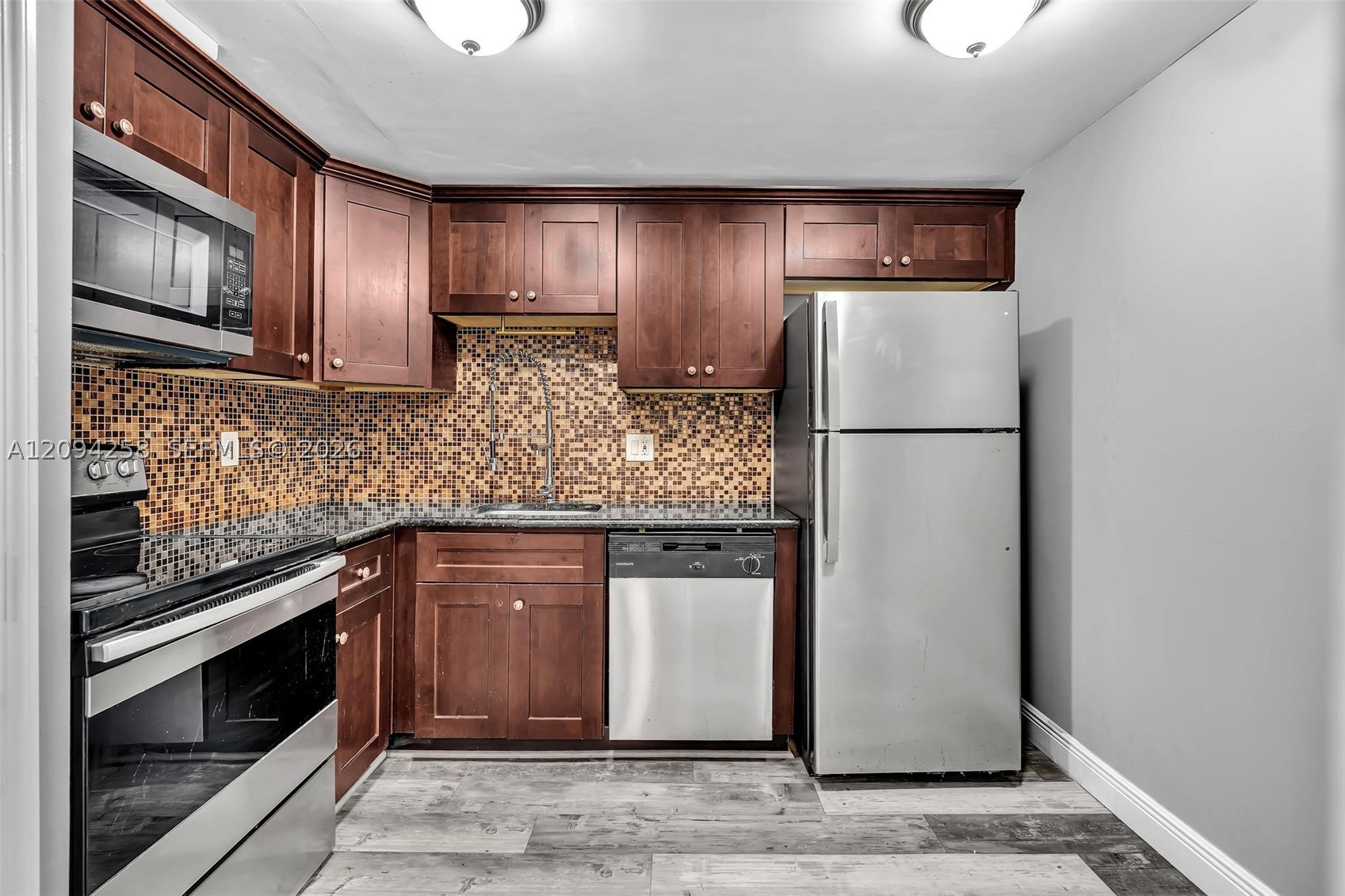 #<MlsListing:0x00007f800c439ed0>