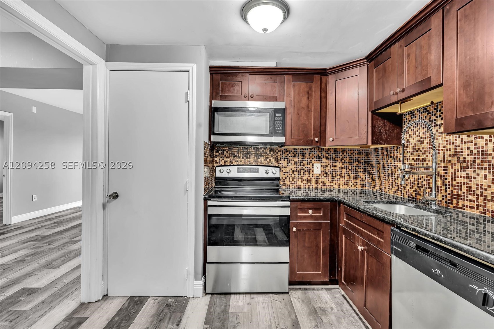 4158 Inverrary Dr #503, Lauderhill FL 33319