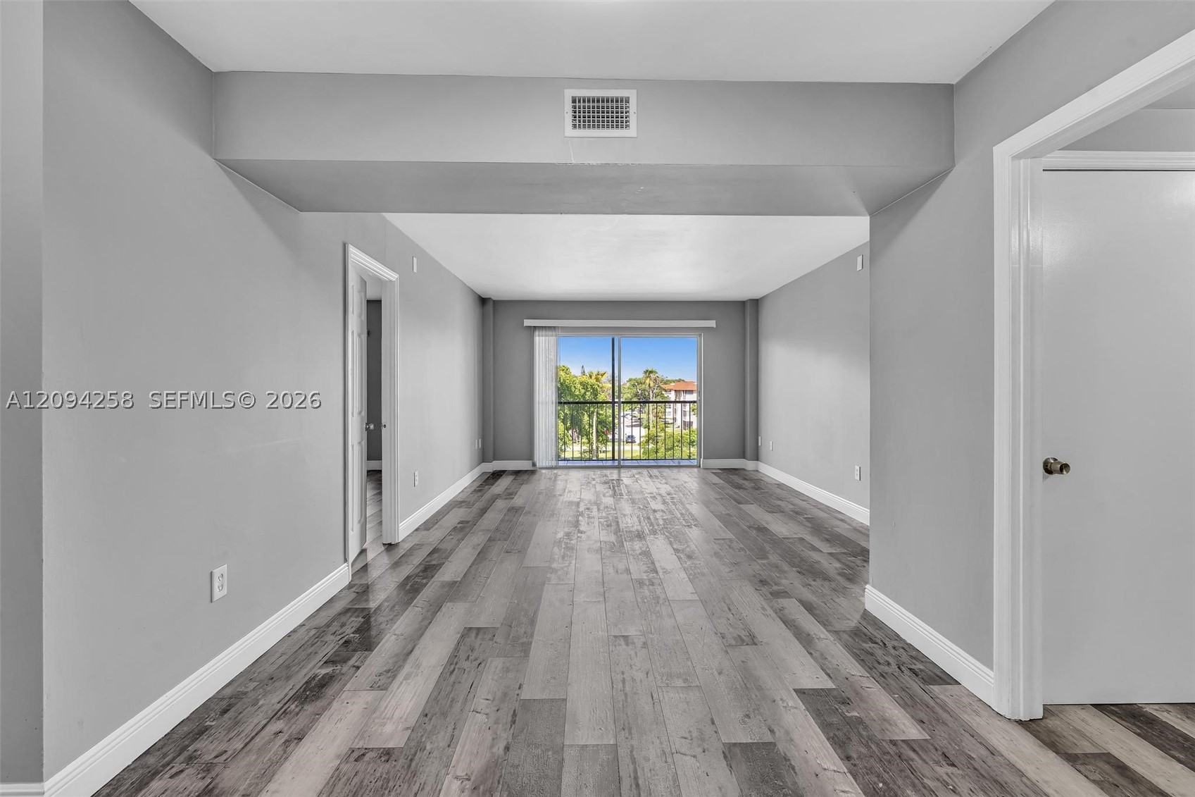 4158 Inverrary Dr #503, Lauderhill FL 33319