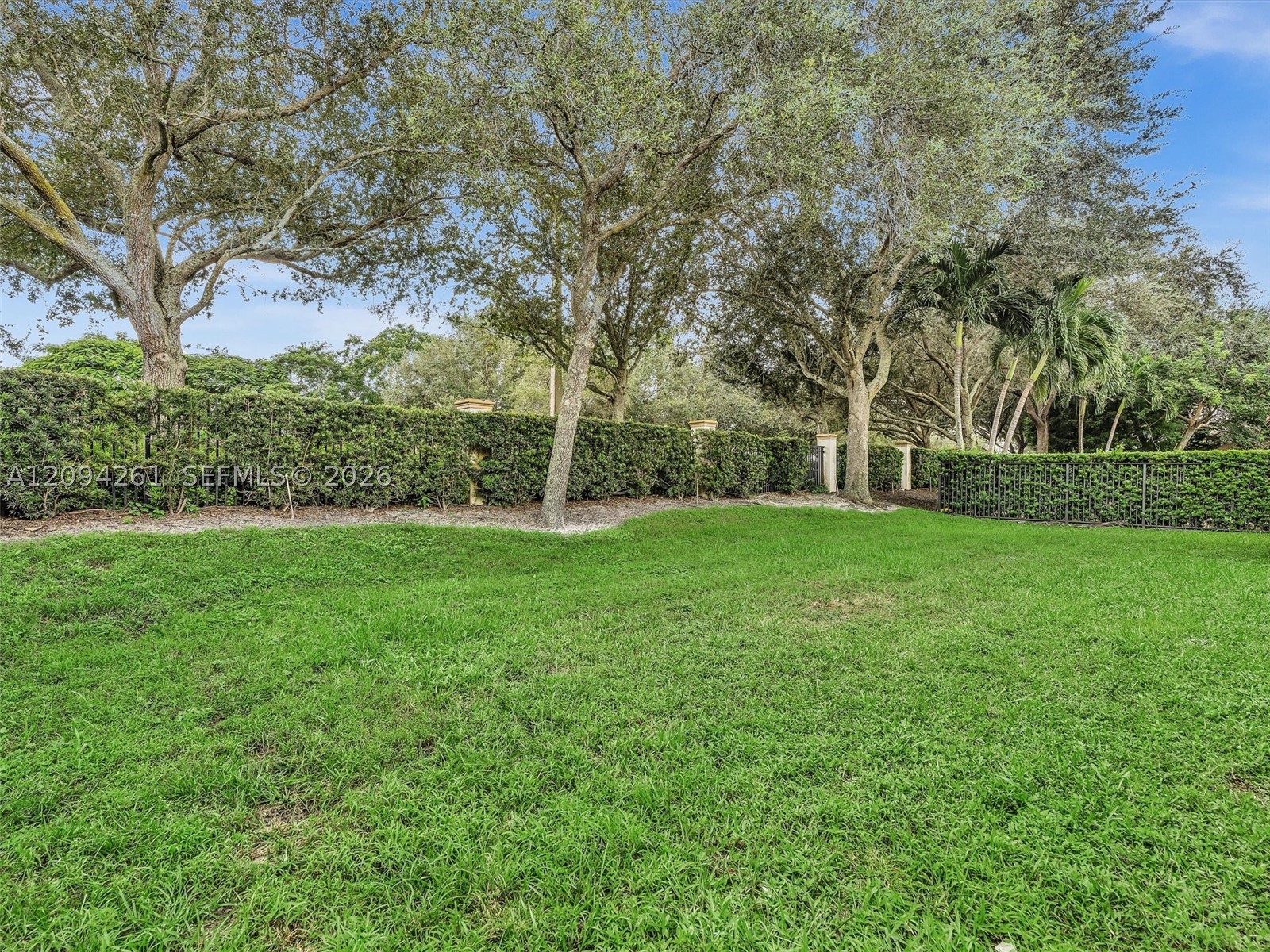3557 NW 87th Ave, Cooper City FL 33024