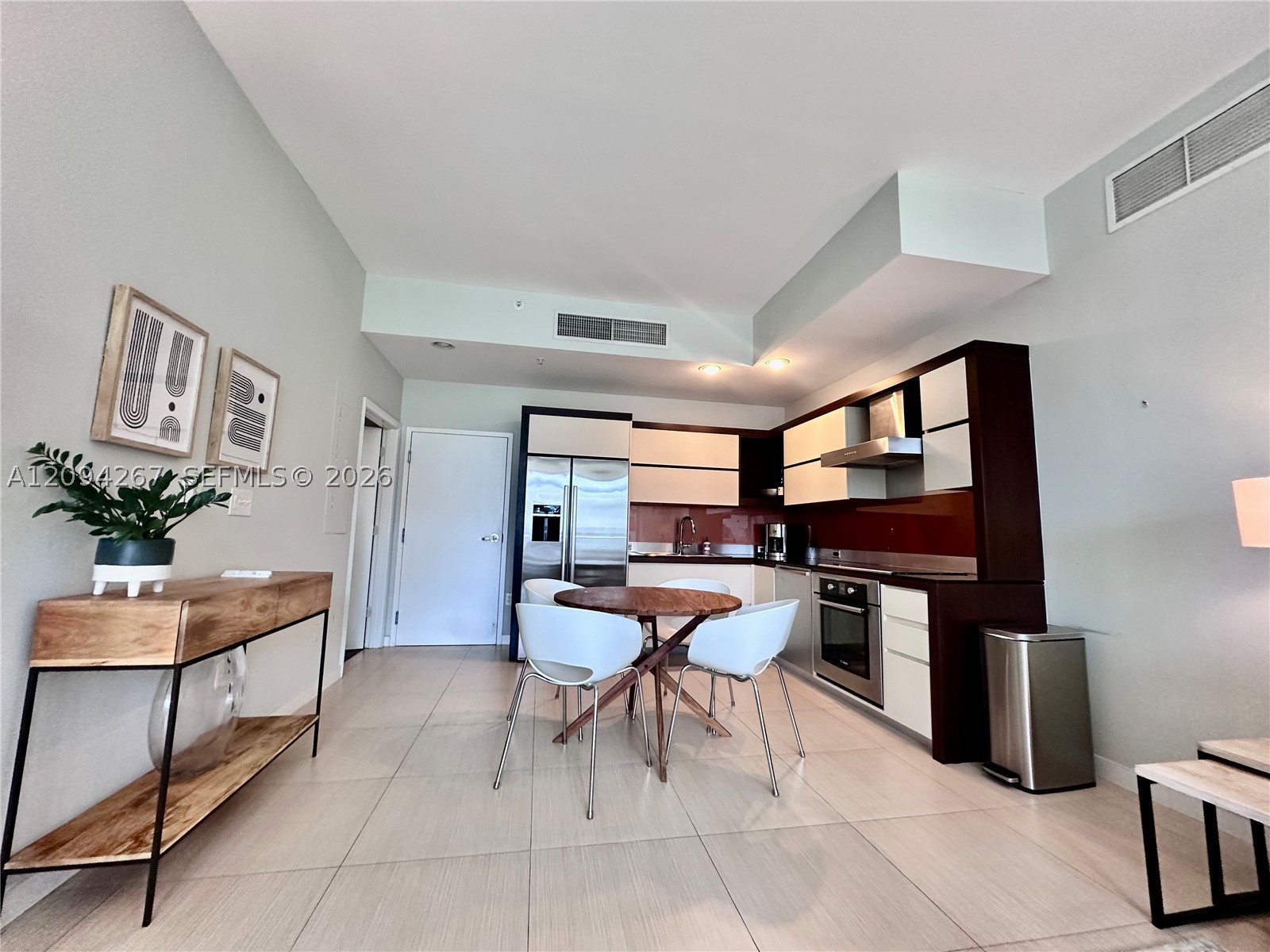 2100 Park Ave #310, Miami Beach FL 33139