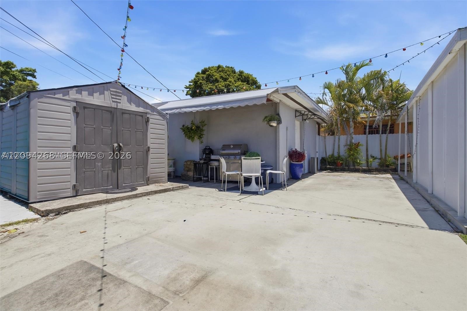 301 SW 36th Ave, Miami FL 33135