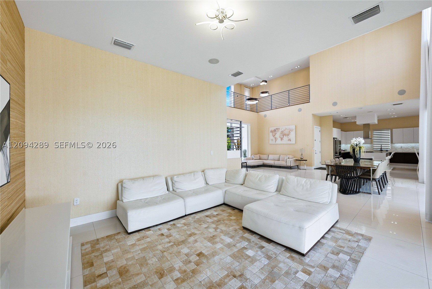 7525 NW 103rd Pl, Doral FL 33178