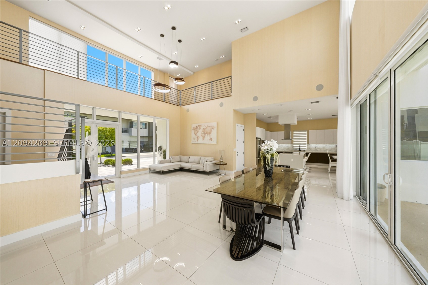 7525 NW 103rd Pl, Doral FL 33178