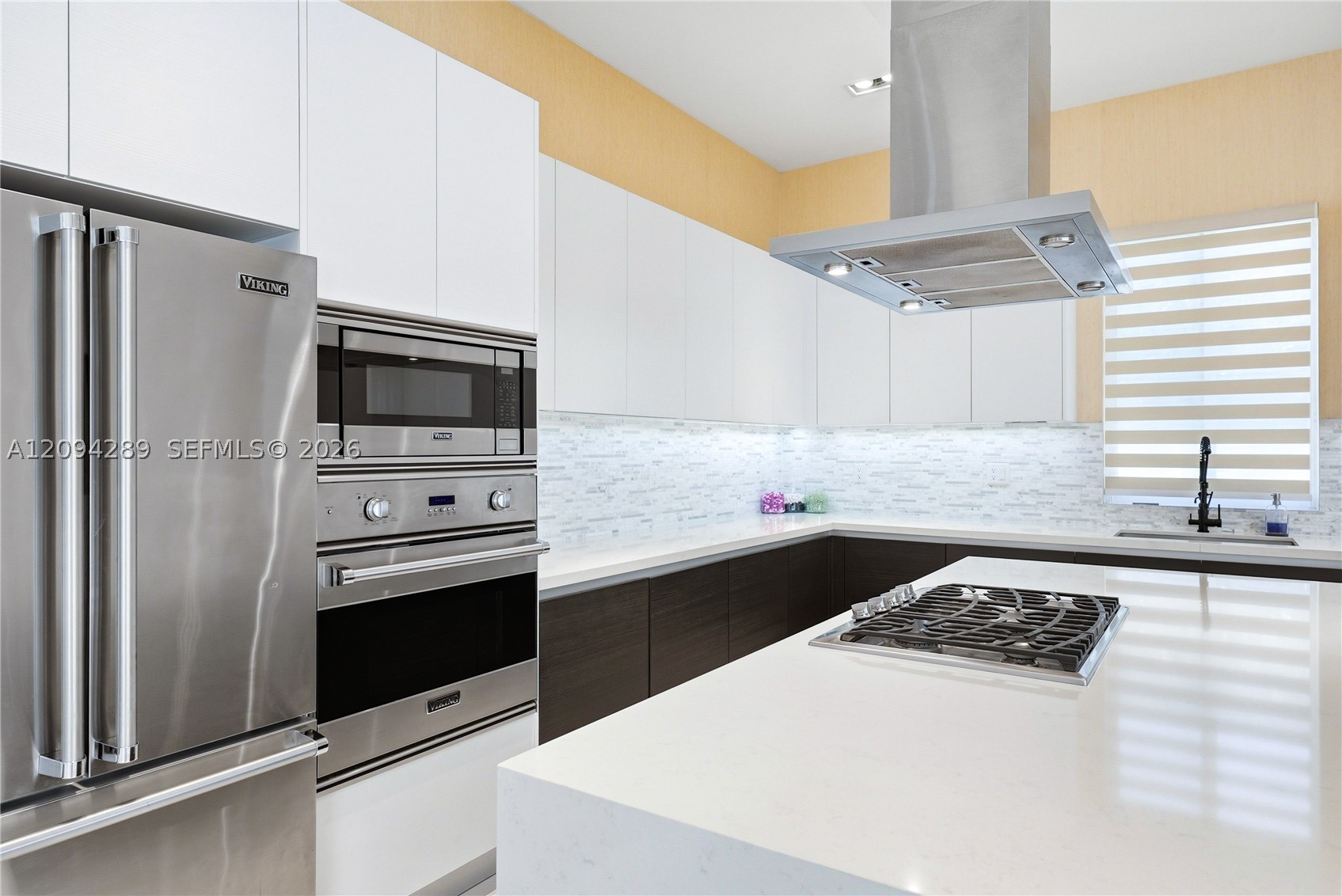 7525 NW 103rd Pl, Doral FL 33178