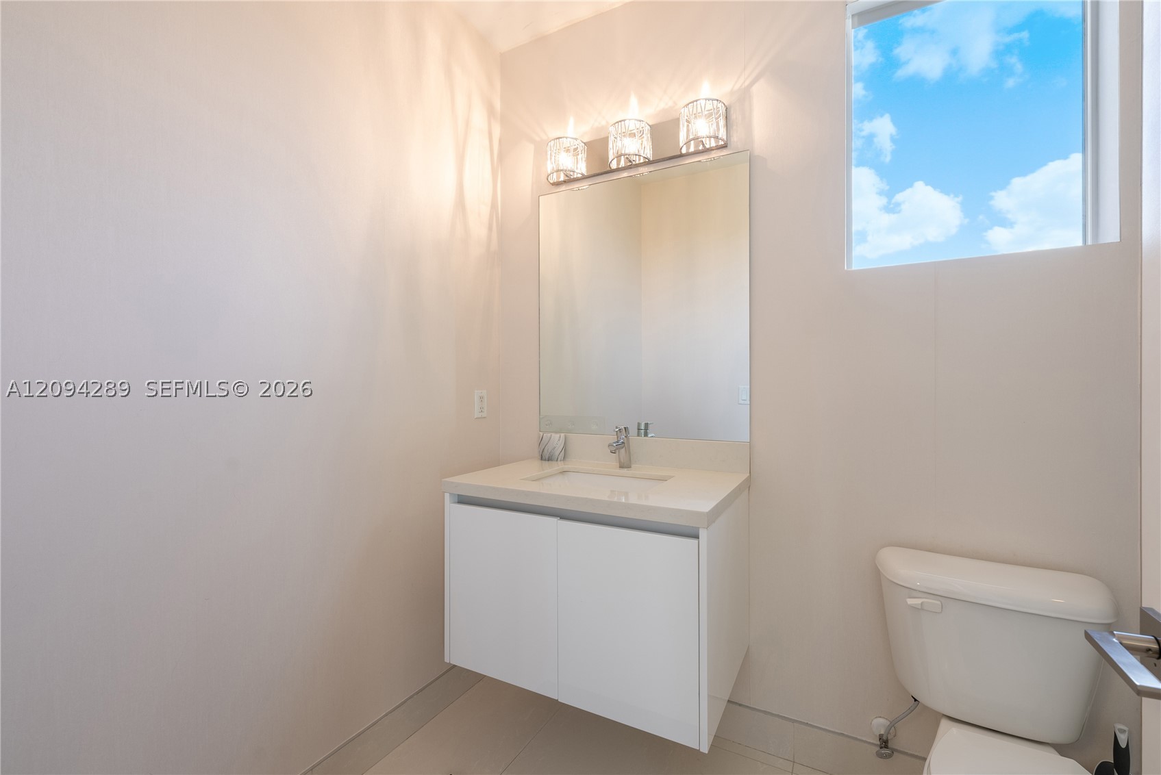 7525 NW 103rd Pl, Doral FL 33178